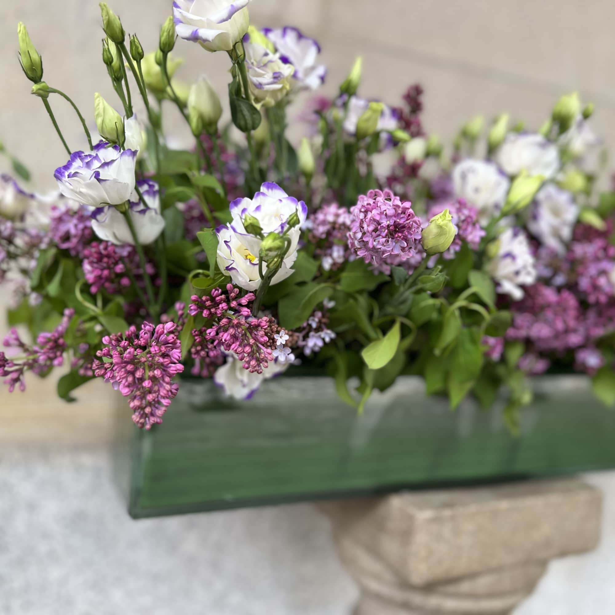 Flowers by Philip offers  the most large variety's of customs centerpieces, photo 2 of 8
