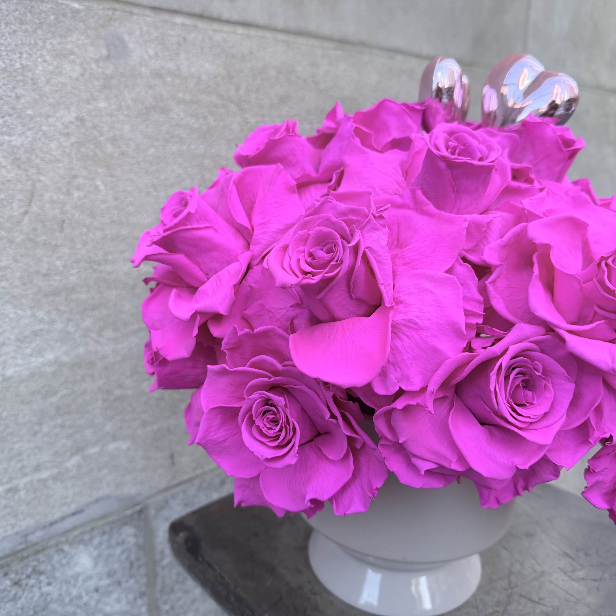 Our preserved roses are meticulously handcrafted on our farm in Ecuador, ensuring, photo 2 of 4