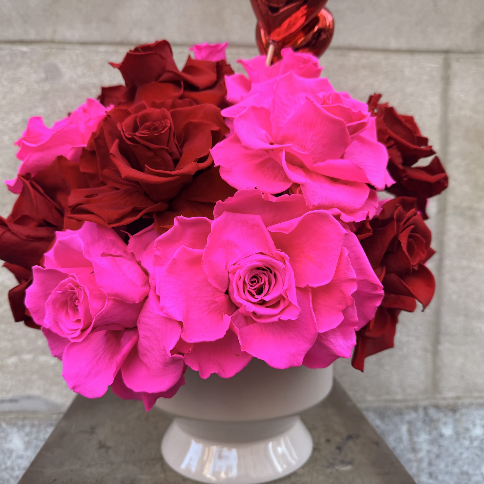 Our preserved roses are meticulously handcrafted on our farm in Ecuador, ensuring, photo 2 of 4