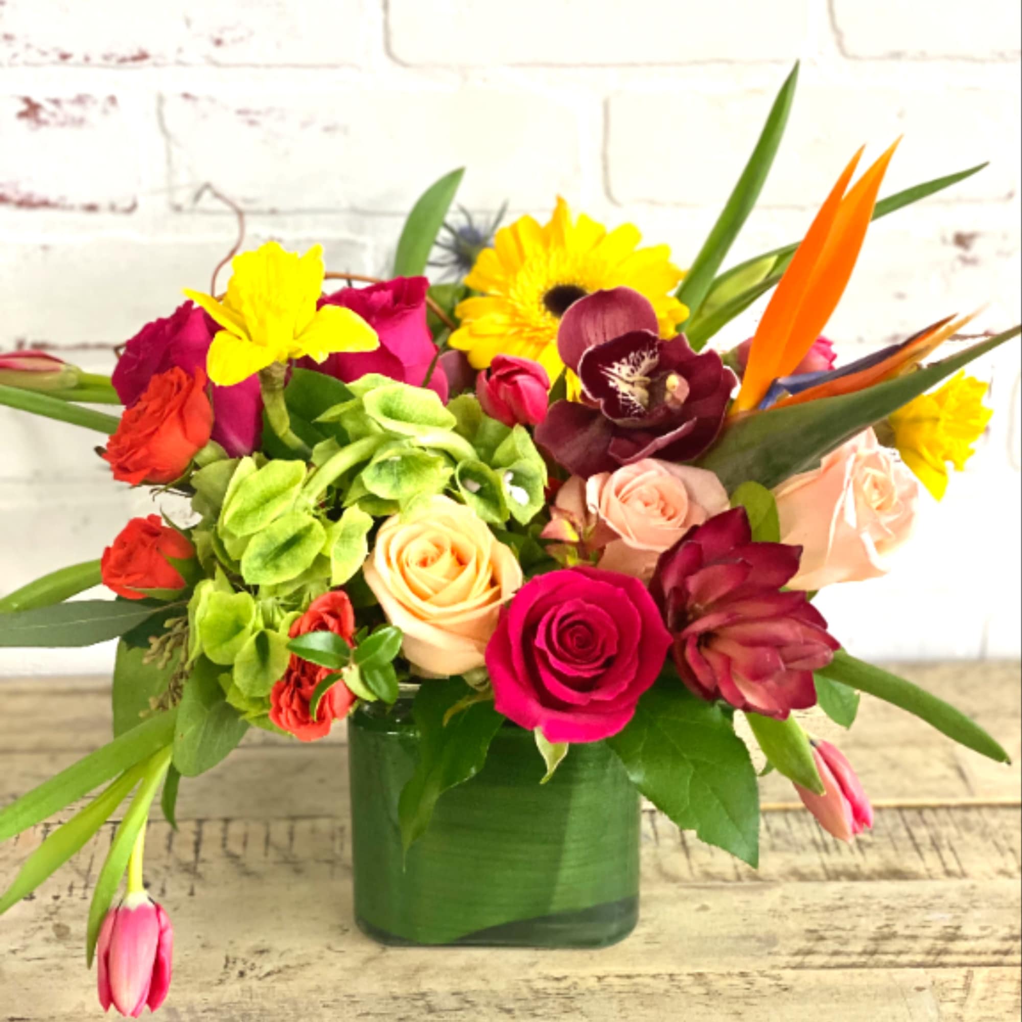 Tropical blooms to make them WOW!