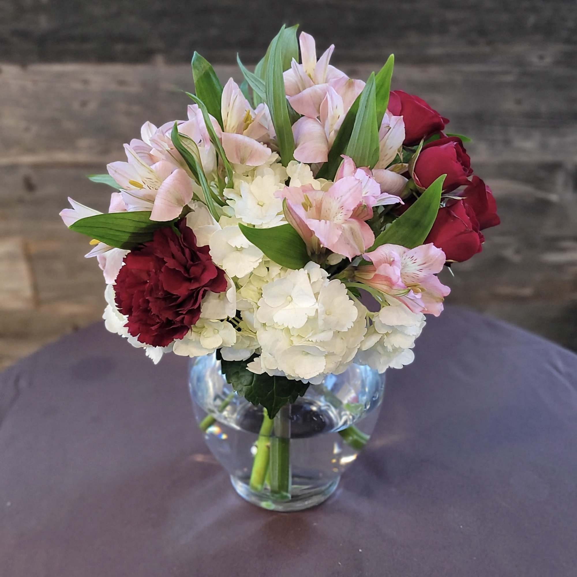 Cute little arrangement with bright colored flowers. Nice and compact for a, photo 4 of 5
