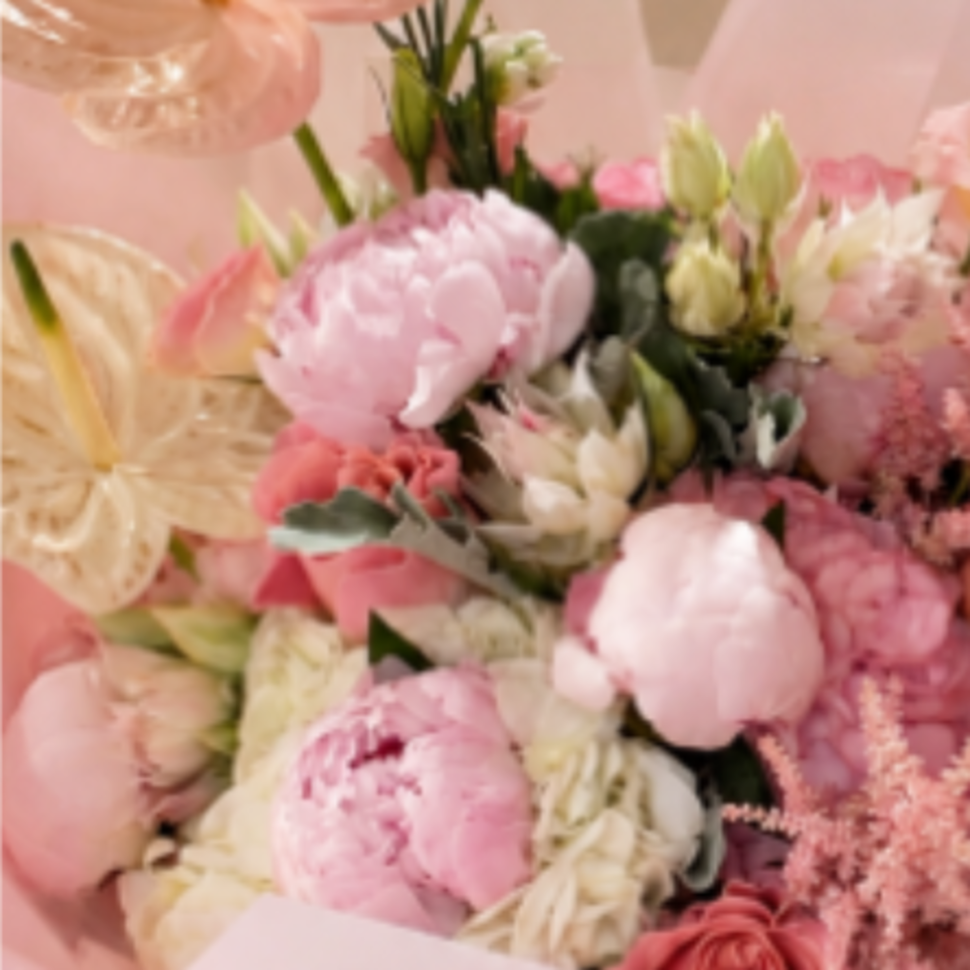 A breathtaking luxury Korean-style bouquet designed for those who appreciate elegance, romance, photo 2 of 2