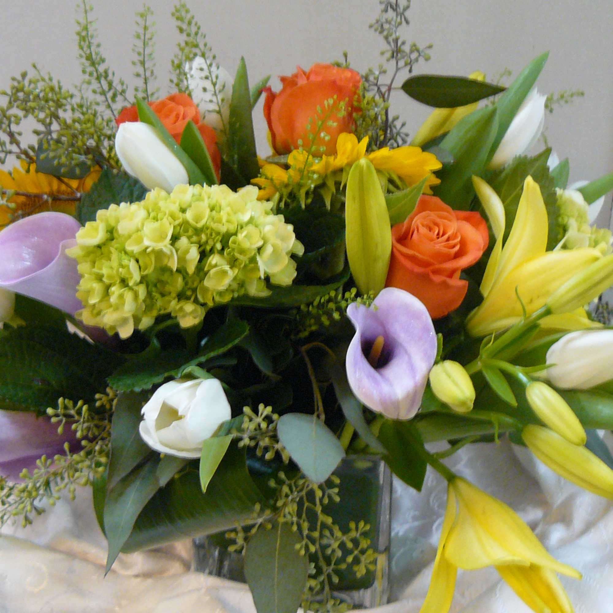  ----  Sunflower, Roses, LiliesCarnations, photo 4 of 4