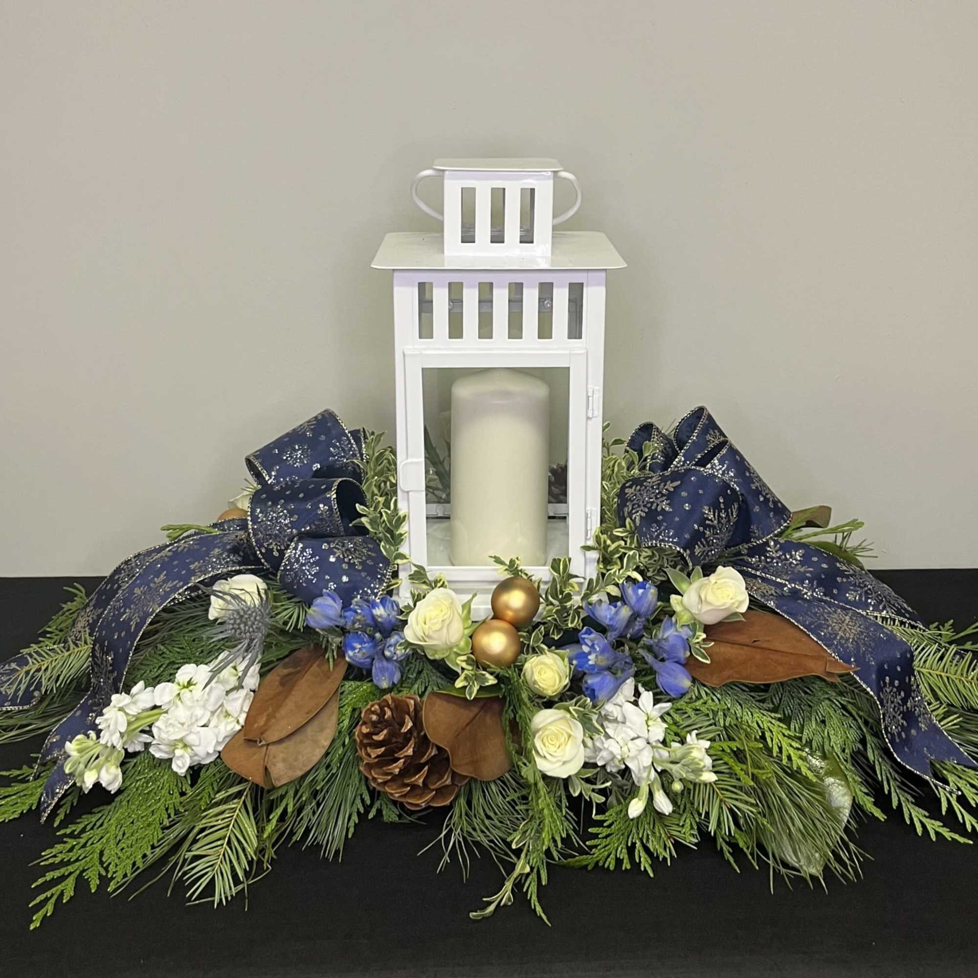 Bring in the warm peace of twilight in the winter with this