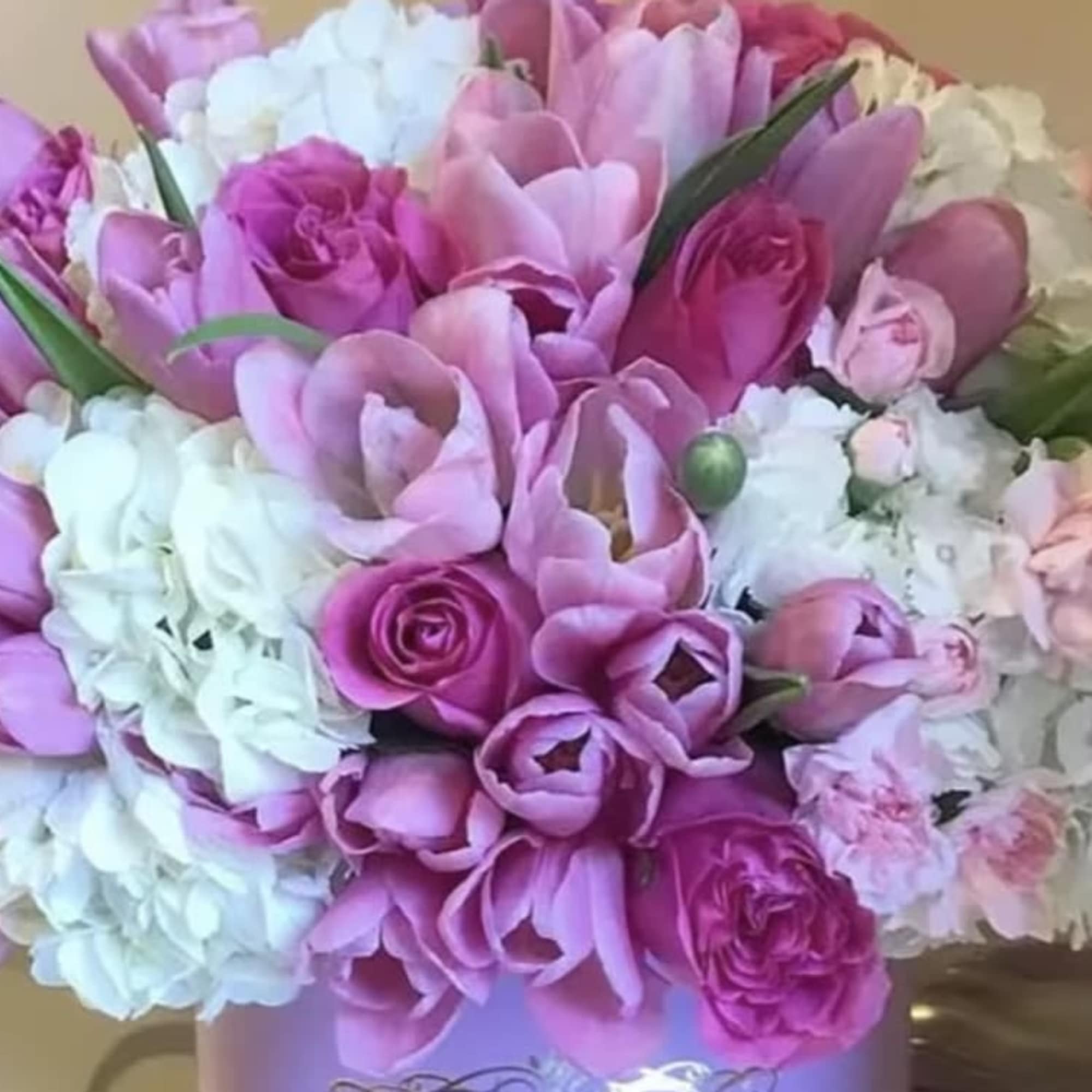 Discover premium flowers from L&rsquo;amour Toujours Flower Boutique&mdash;luxury flowers designed to make, photo 2 of 3