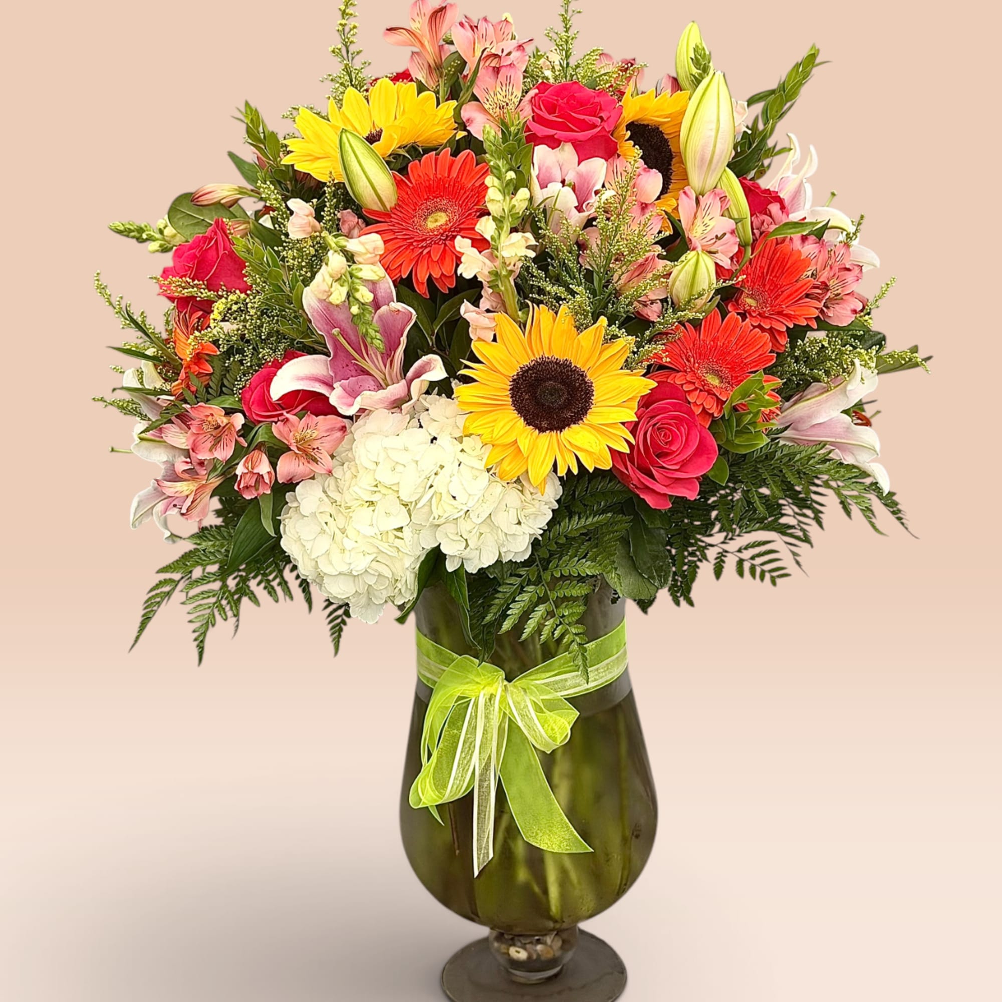 Mixed bouquet in a dark glass vase with a green ribbon, photo 4 of 7
