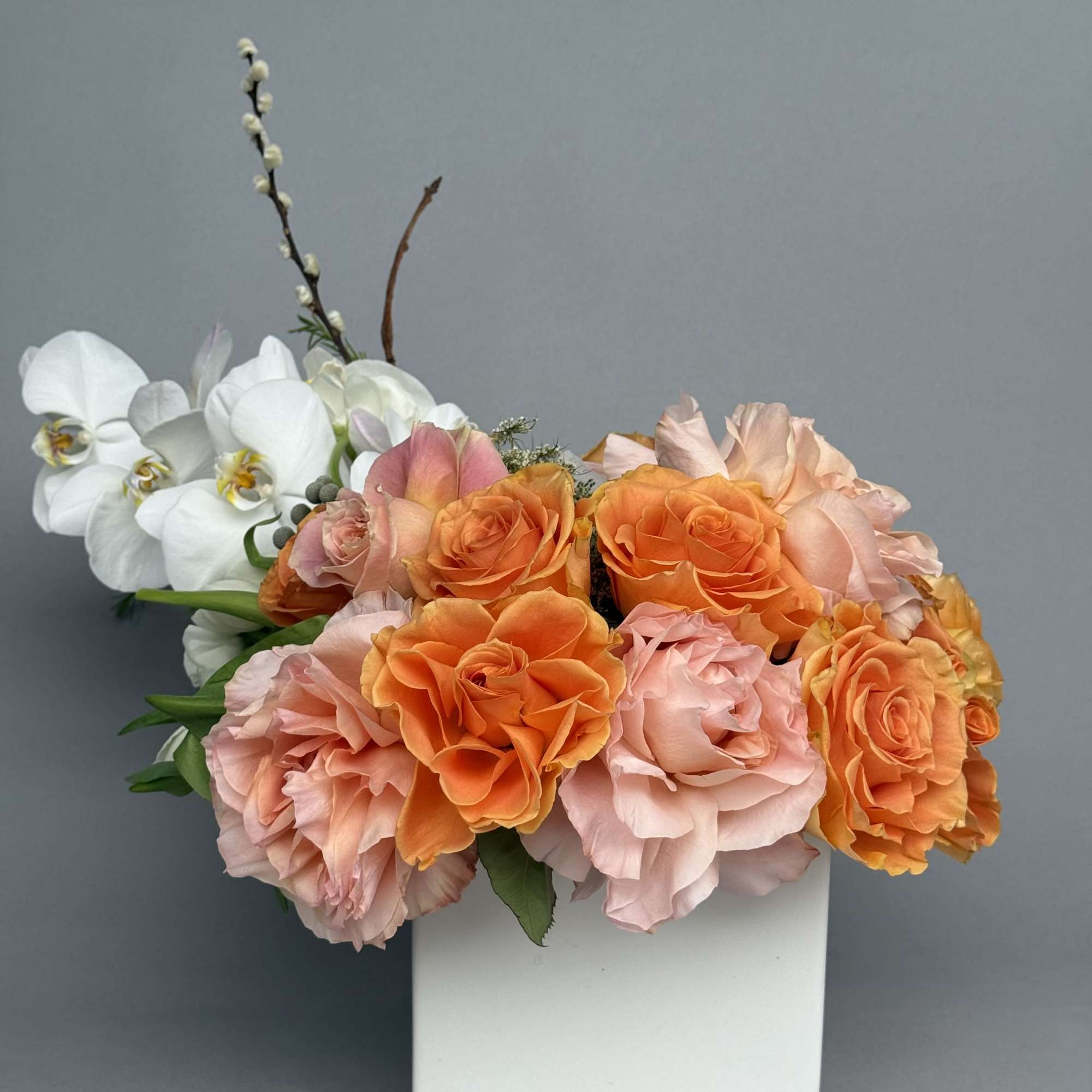 Color of cymbidium orchid and other flowers will vary! Roses, tulips, anemones