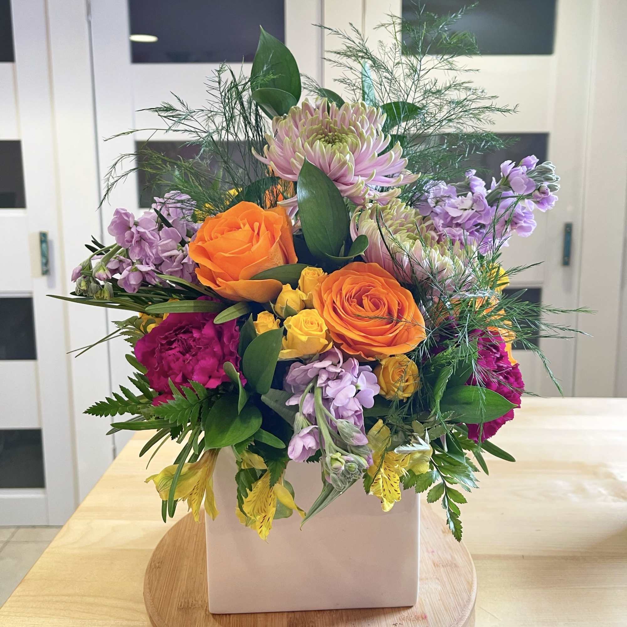 A burst of joyful color greets the person you're thinking of -, photo 2 of 2