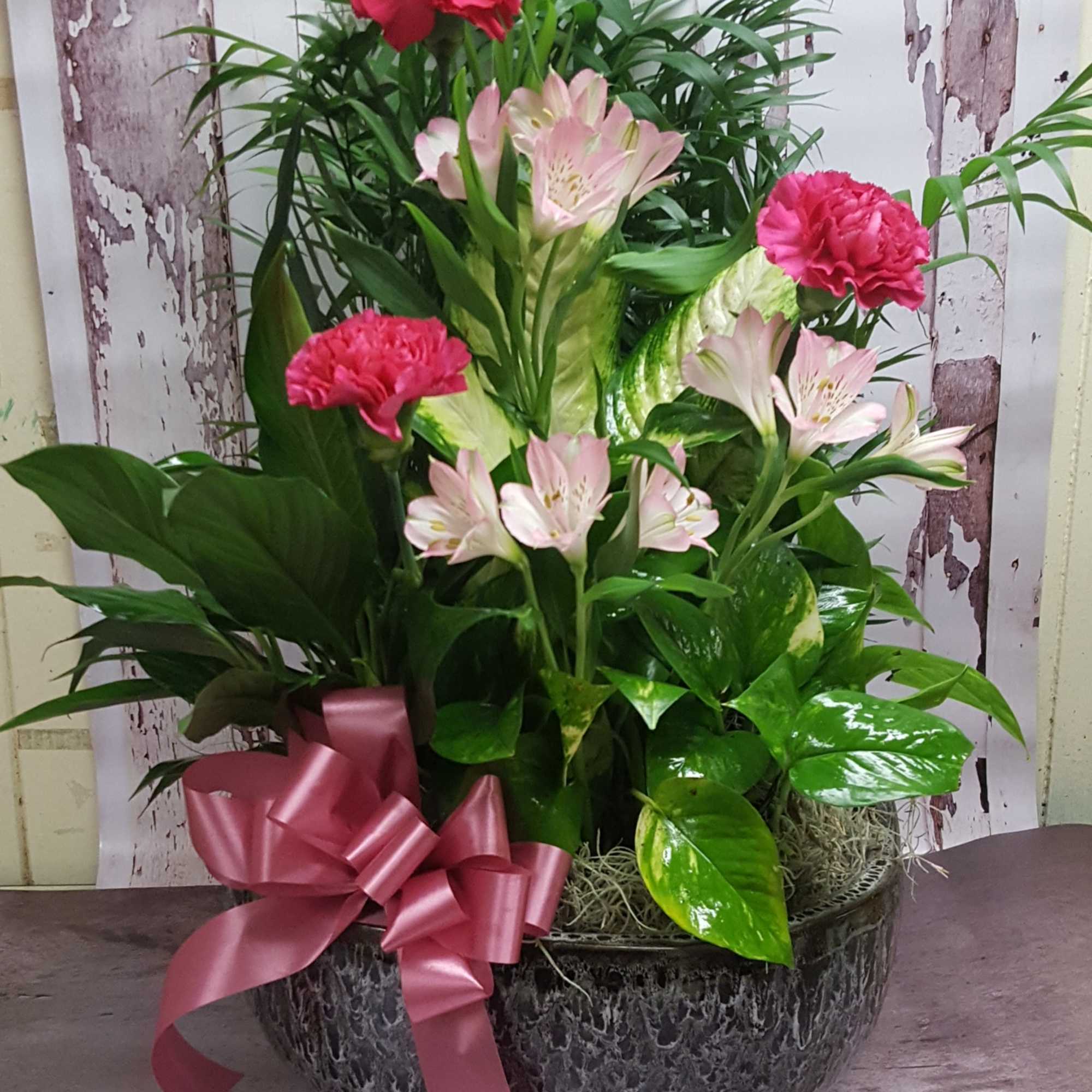 A long lasting, lush green assortment of assorted tropical foliage plants. THE, photo 2 of 3