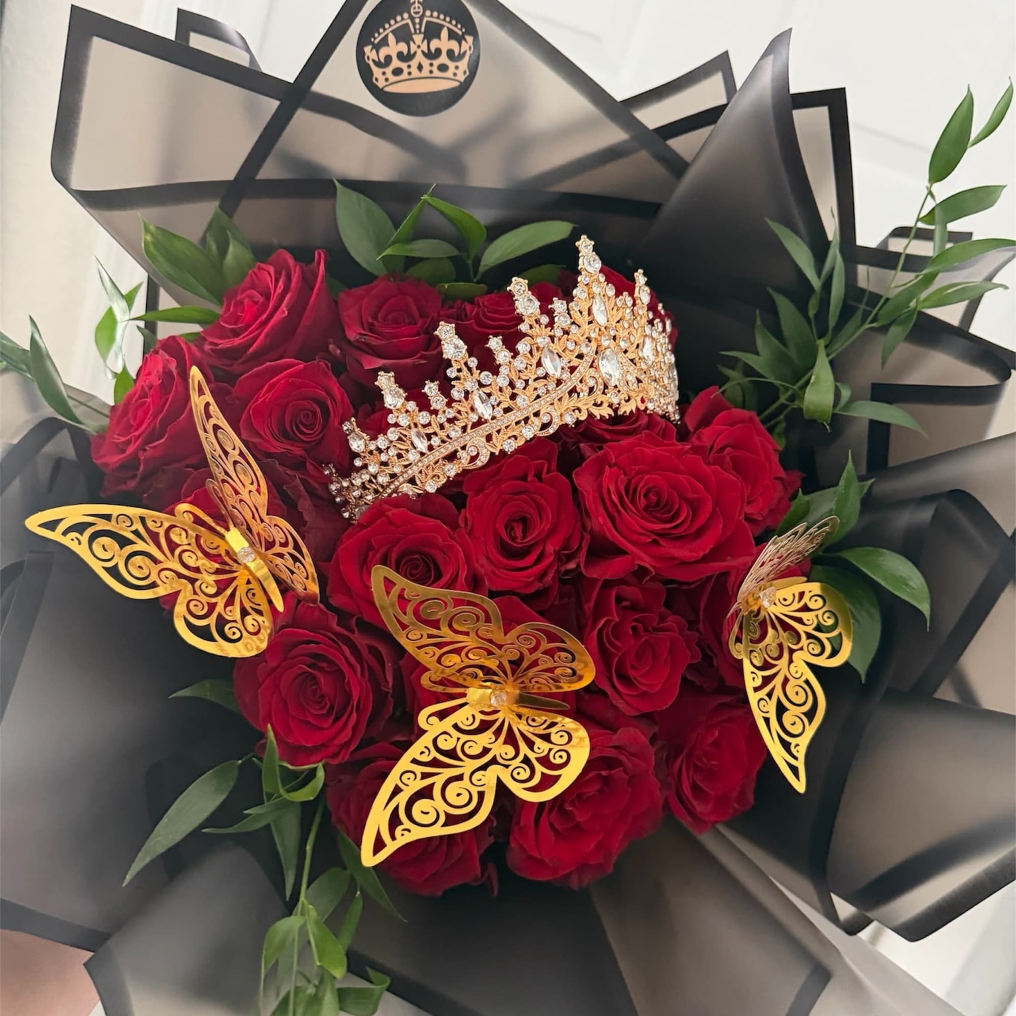 Beautiful fresh roses, wrapped in Korean-style paper. You may request your favorite