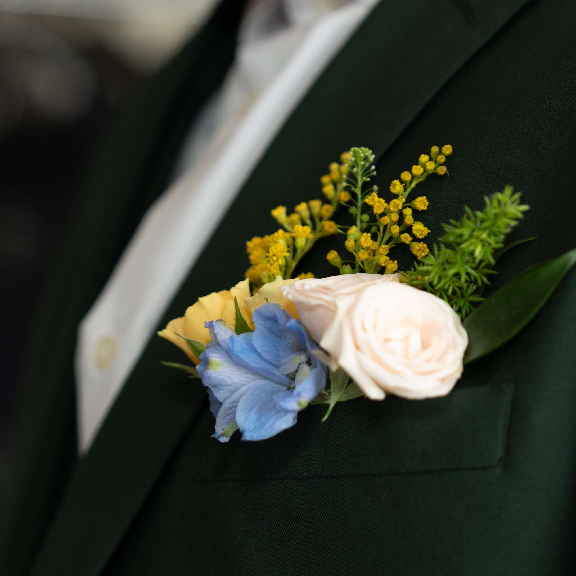 Elevate your wedding attire with the season&rsquo;s most sought-after trend: the Pocket, photo 7 of 8