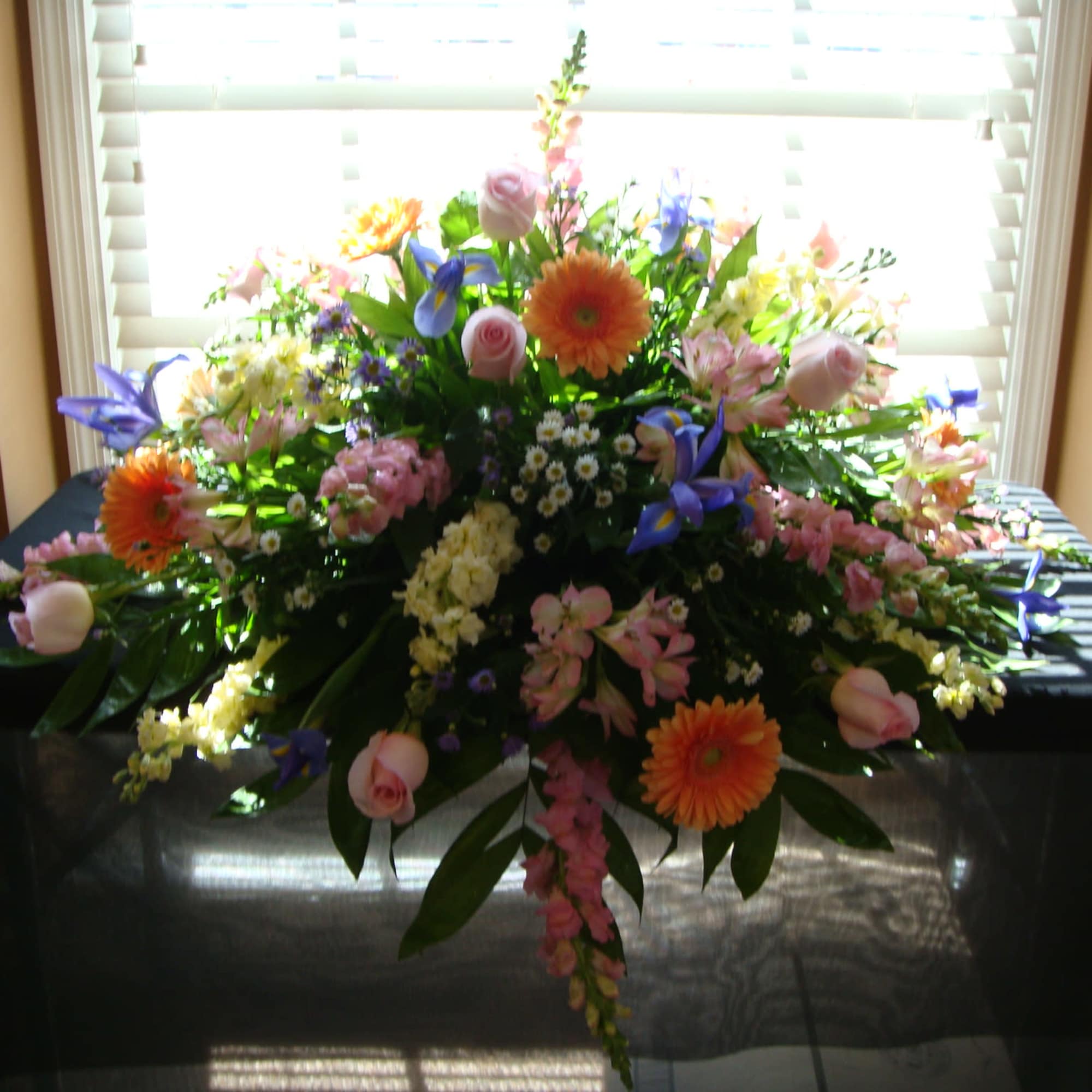Casket Cover Of Peach,Pinks, Yellows &amp; Purple, photo 2 of 3