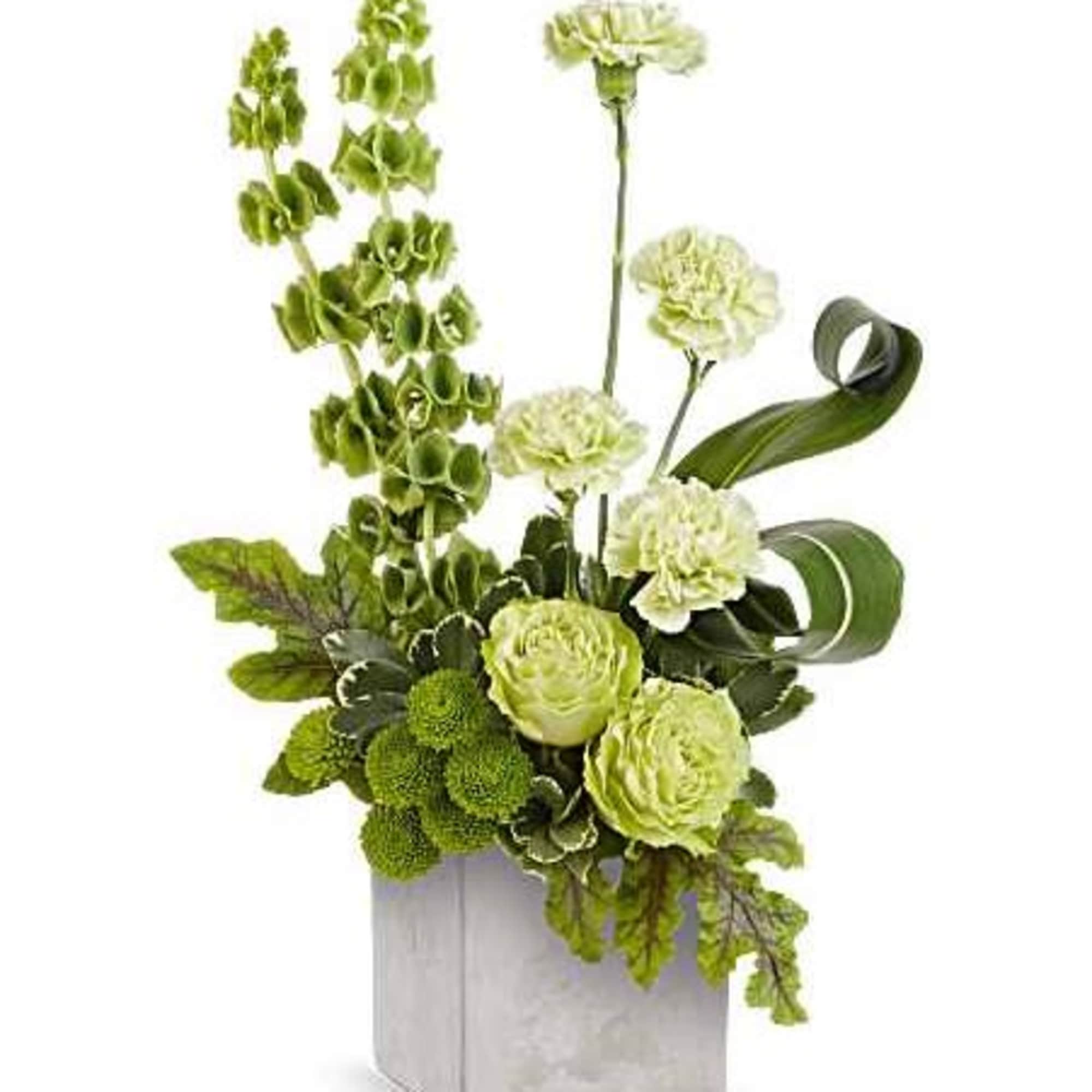 A modern ode to nature, the Symphony Bouquet showcases lush green blooms