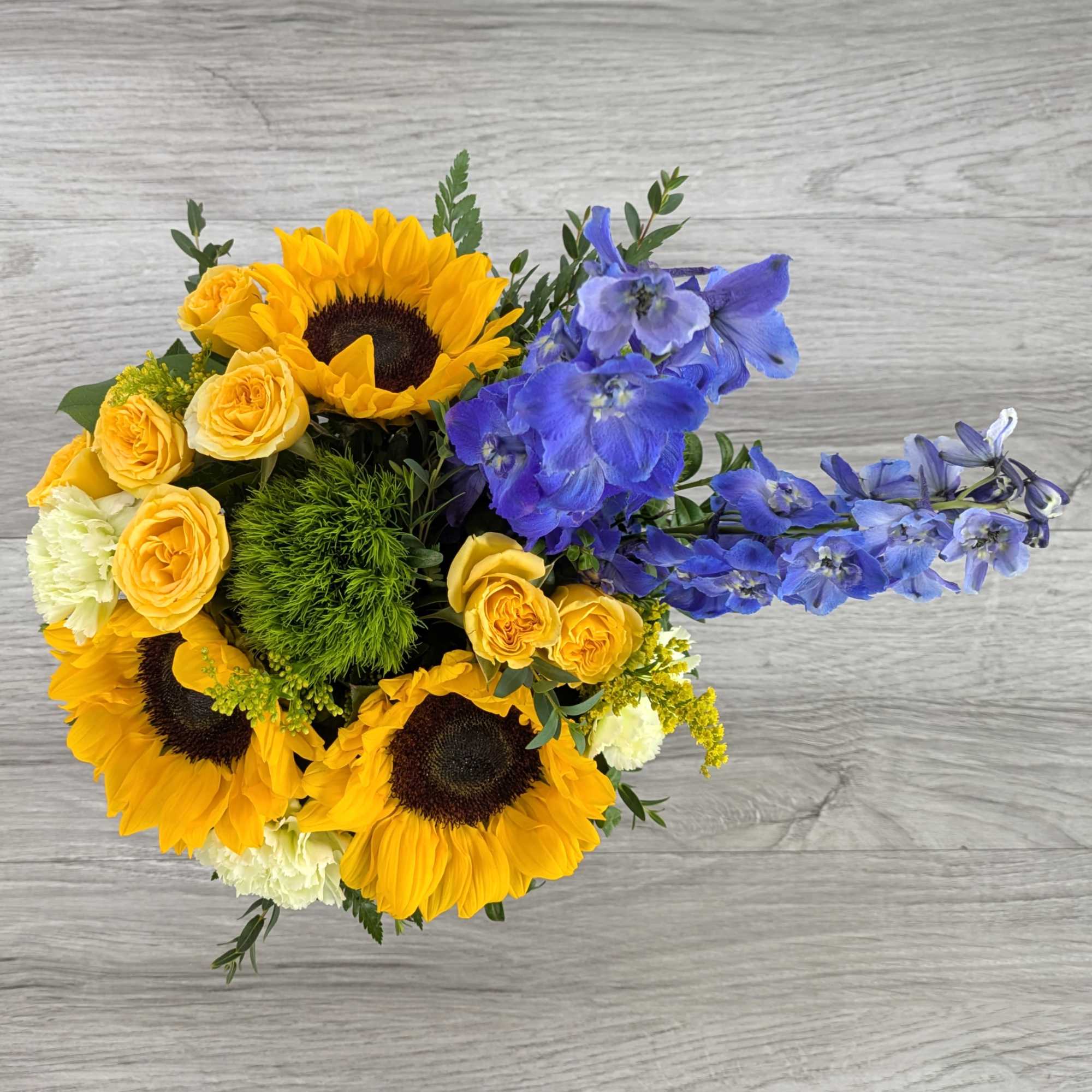 Colorado Lakes is A Ladybug Floral exclusive bouquet inspired by the beautiful, photo 2 of 3