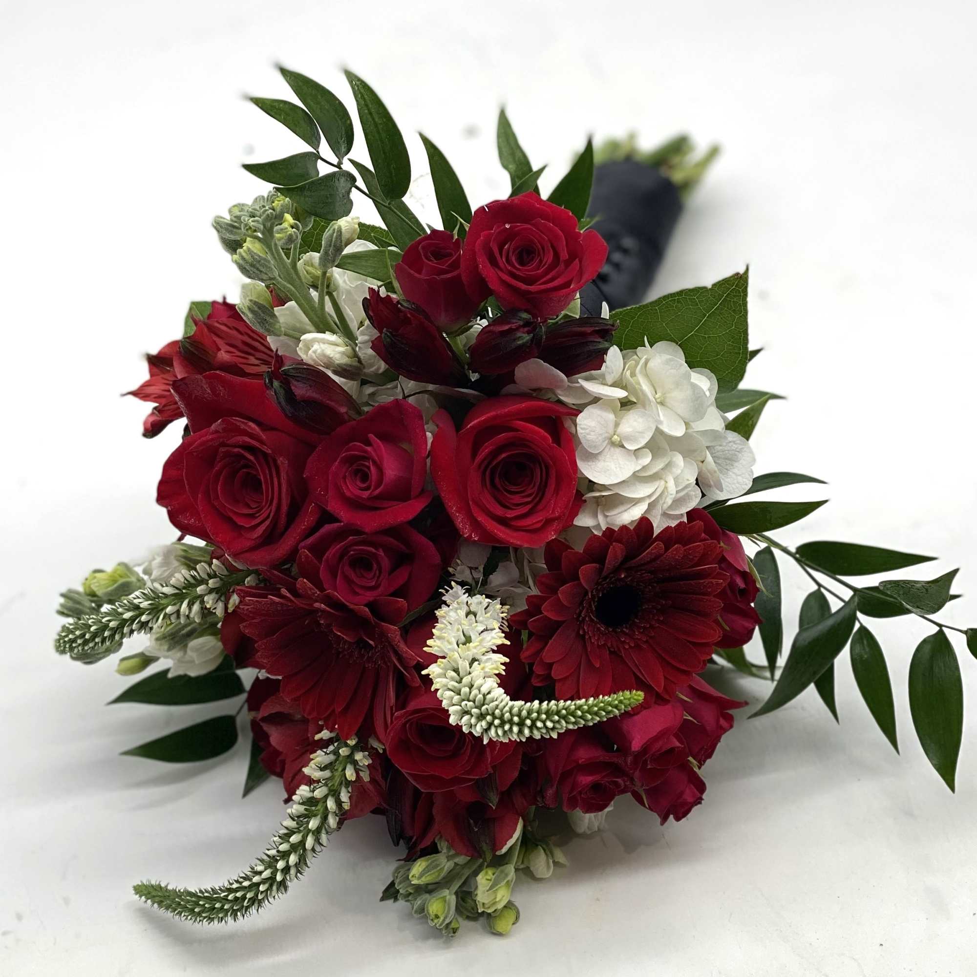 A lush mix of reds with touches of white throughout. , photo 4 of 4