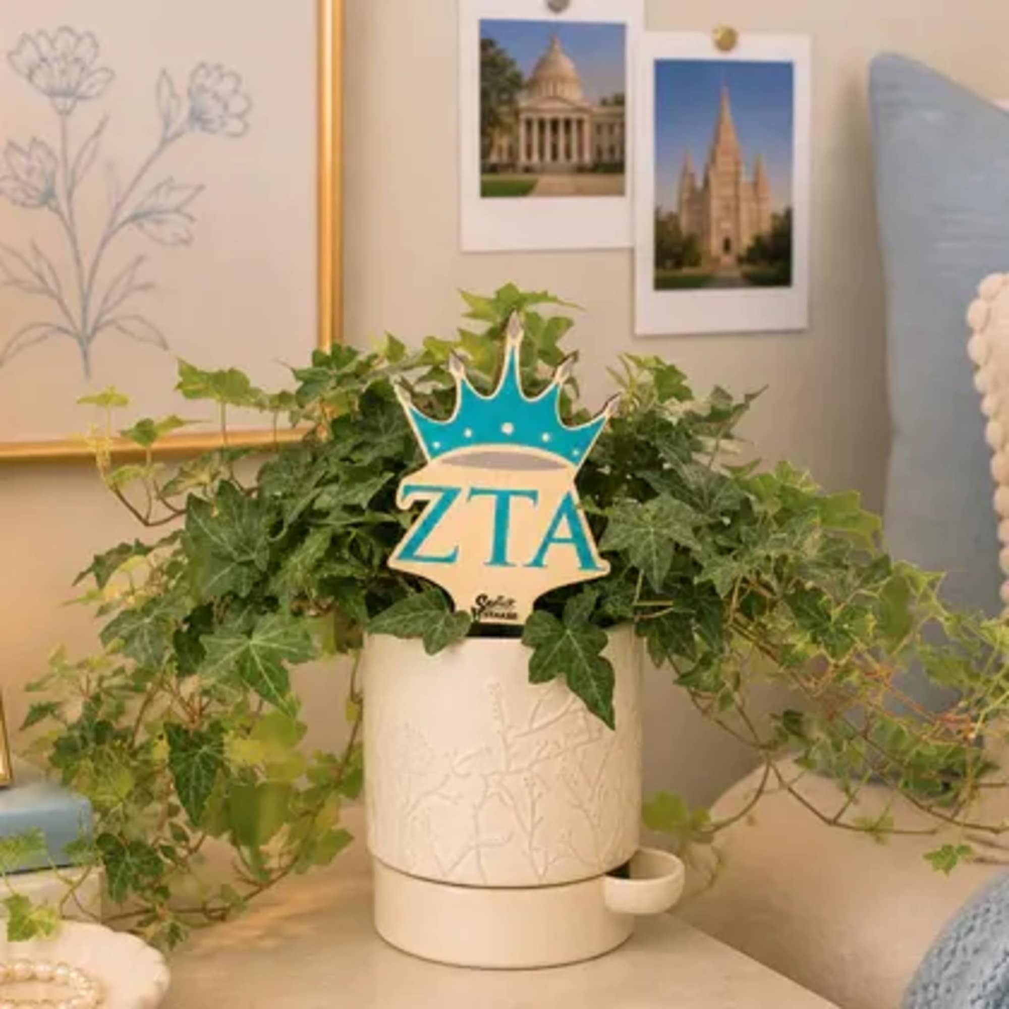 A crown-shaped stake with bold blue ZTA lettering delivers instant sorority pride, photo 2 of 2