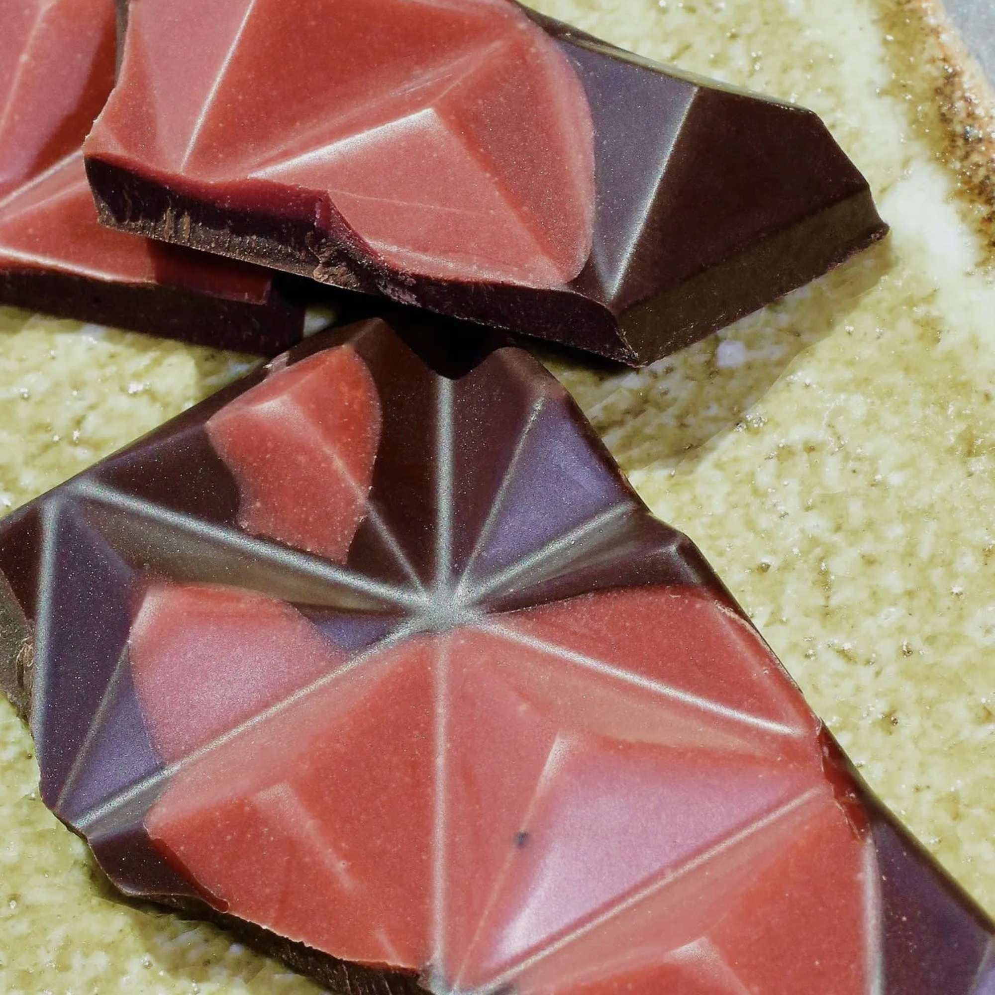 A bold yet romantic classic with a modern twist.
Rich, velvety dark chocolate, photo 2 of 2