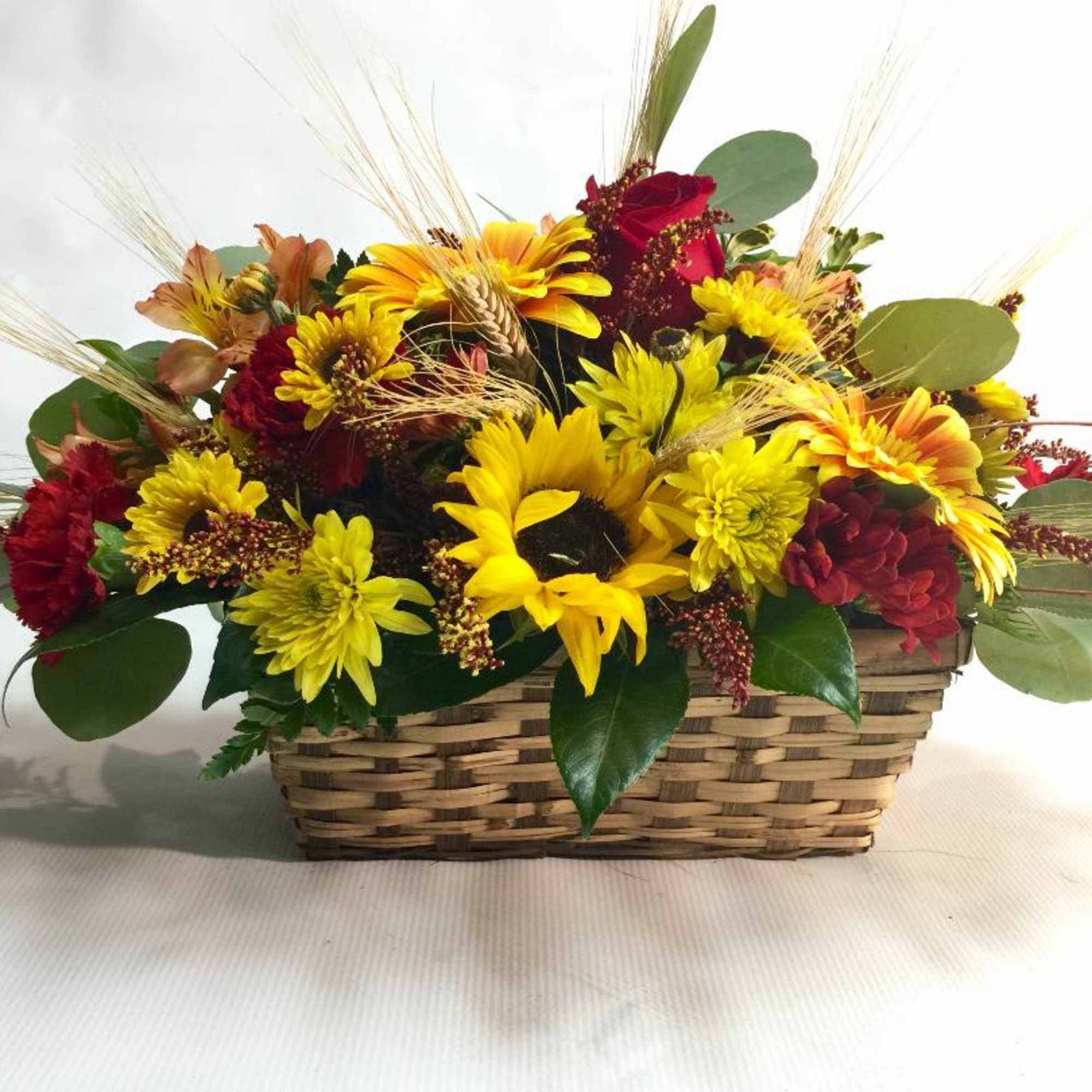 Our Autumn-inspired arrangement captures fall&rsquo;s unique, vibrant beauty. it&rsquo;s loosely gathered for, photo 2 of 4