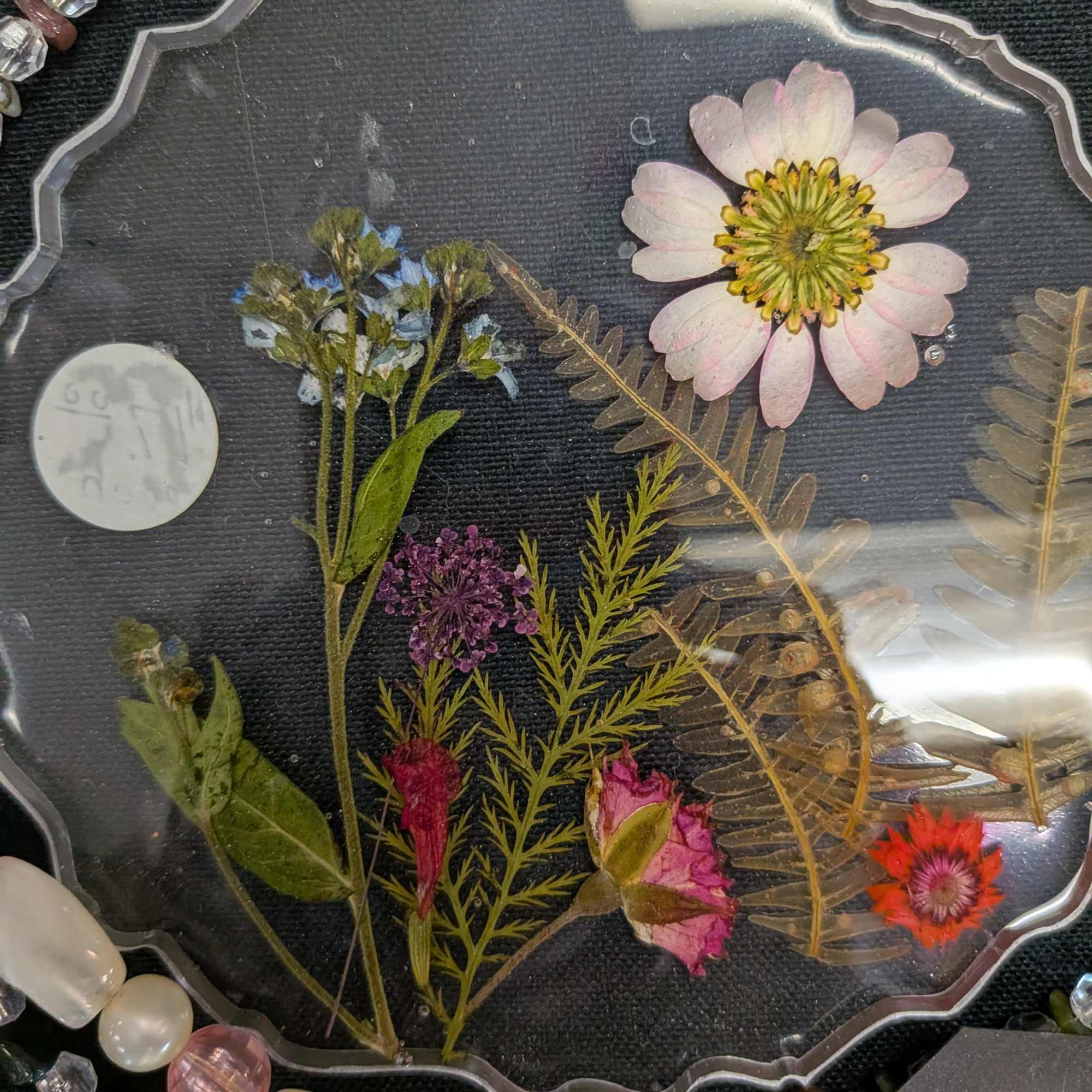 Resin coasters with dried flowers. , photo 2 of 3