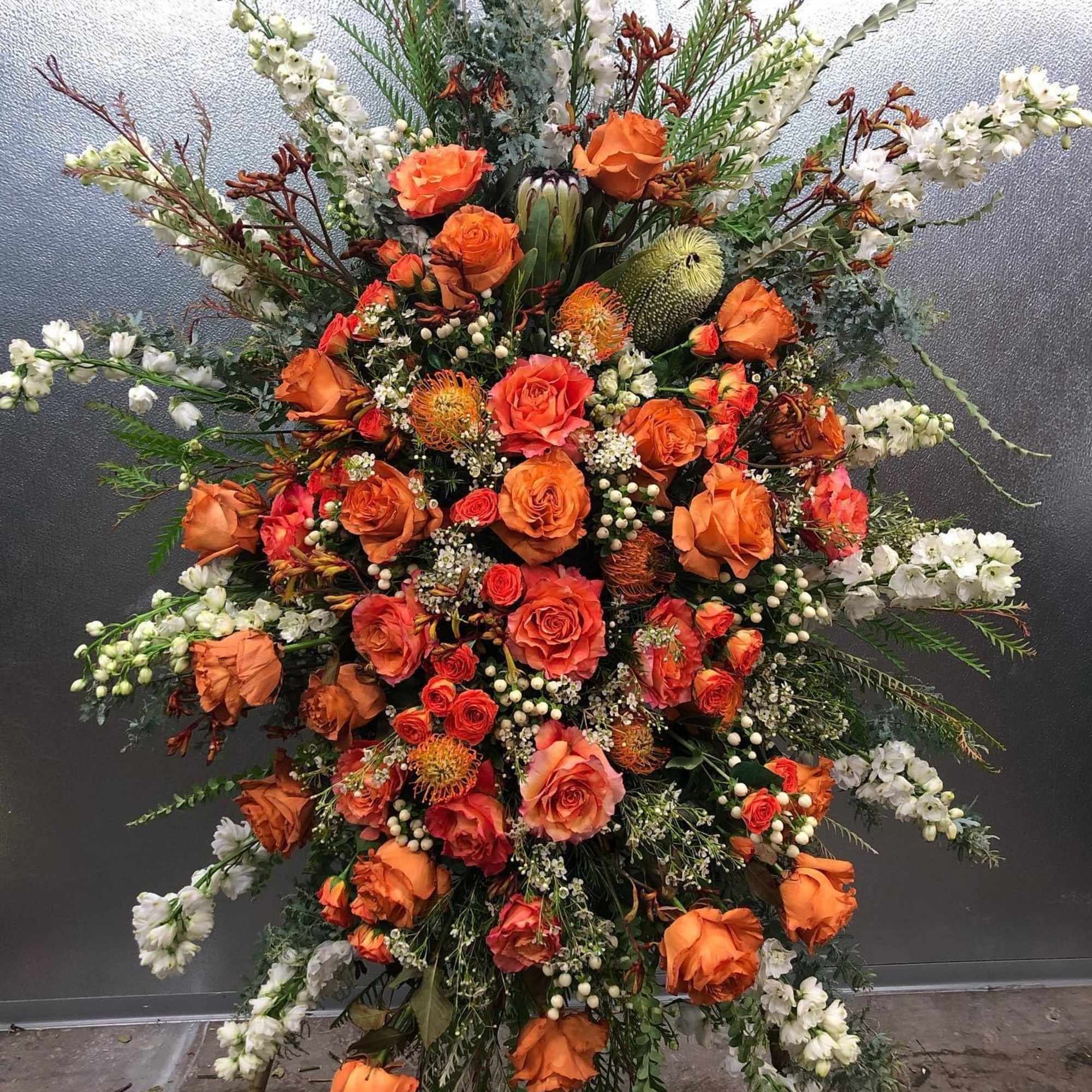 The standing spray&rsquo;s are $500.
First cross: $750
Second cross: $800

In the notes portion, photo 12 of 14