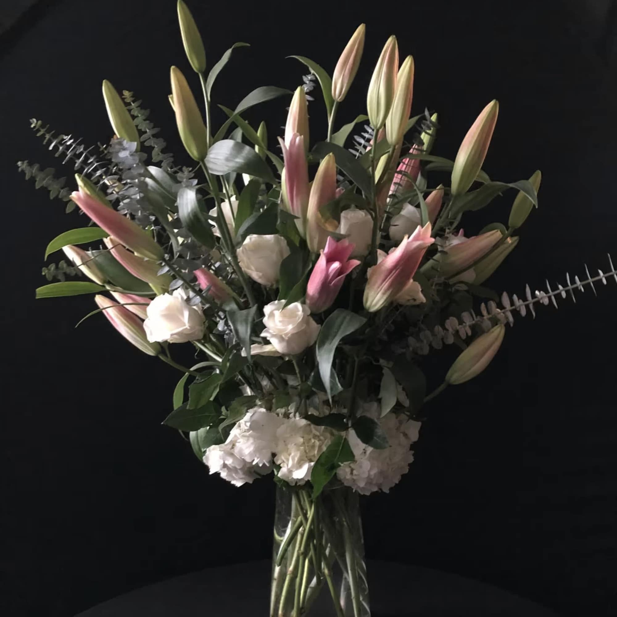 You will receive a $200, $300, or $500 floral design every Tuesday, photo 6 of 6