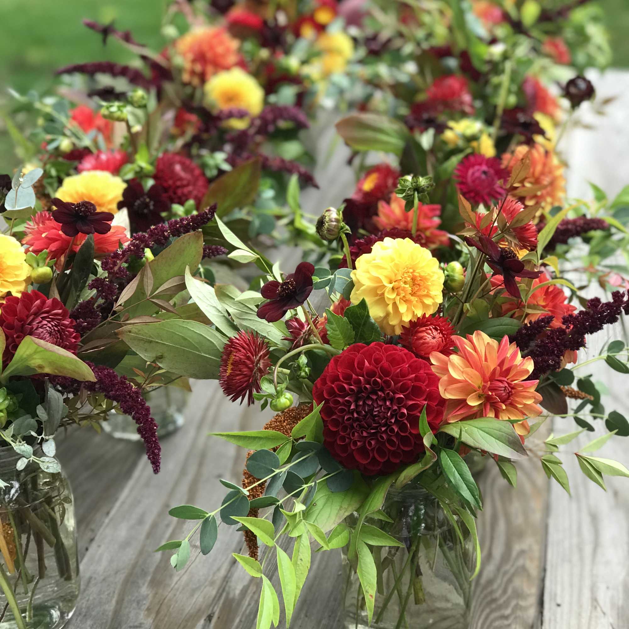 A touch of seasonal colors gathered in a garden style mason jar, photo 3 of 4