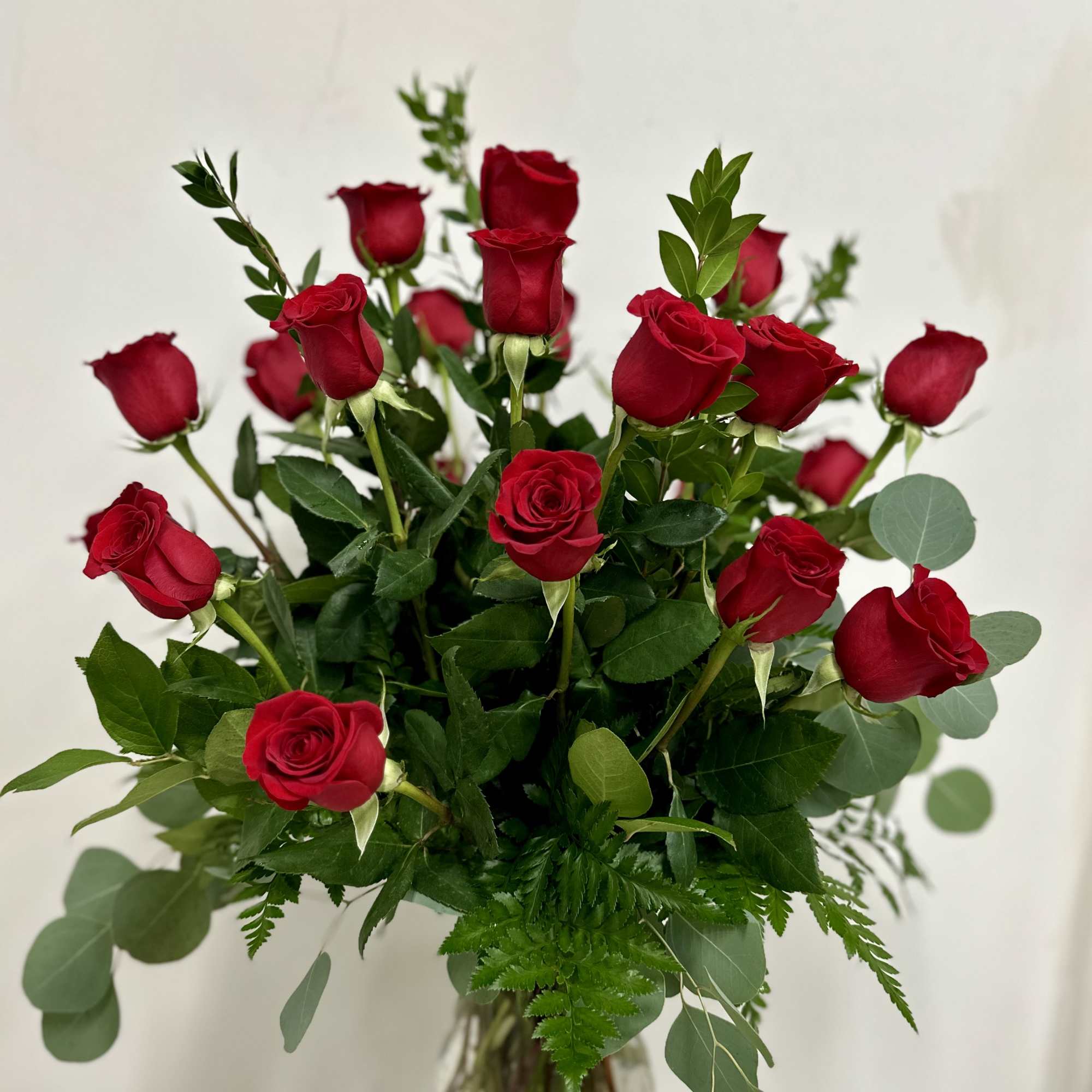 Wow your loved one with this stunning Two Dozen Long Stemmed Roses, photo 2 of 2
