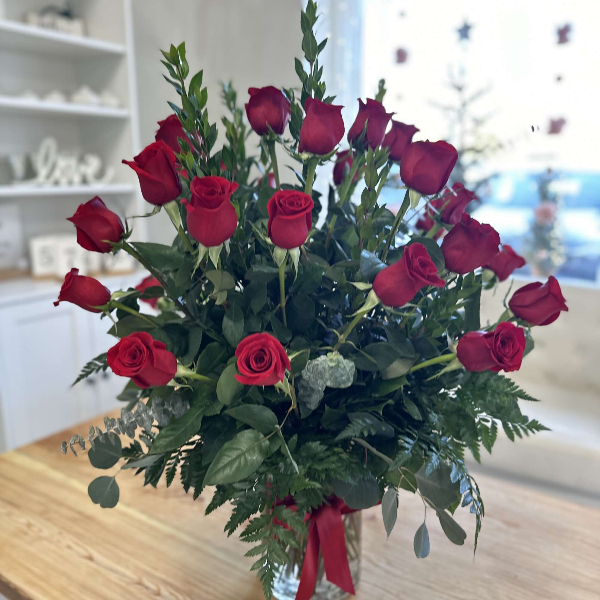 Wow your loved one with this stunning Two Dozen Long Stemmed Roses, photo 3 of 3