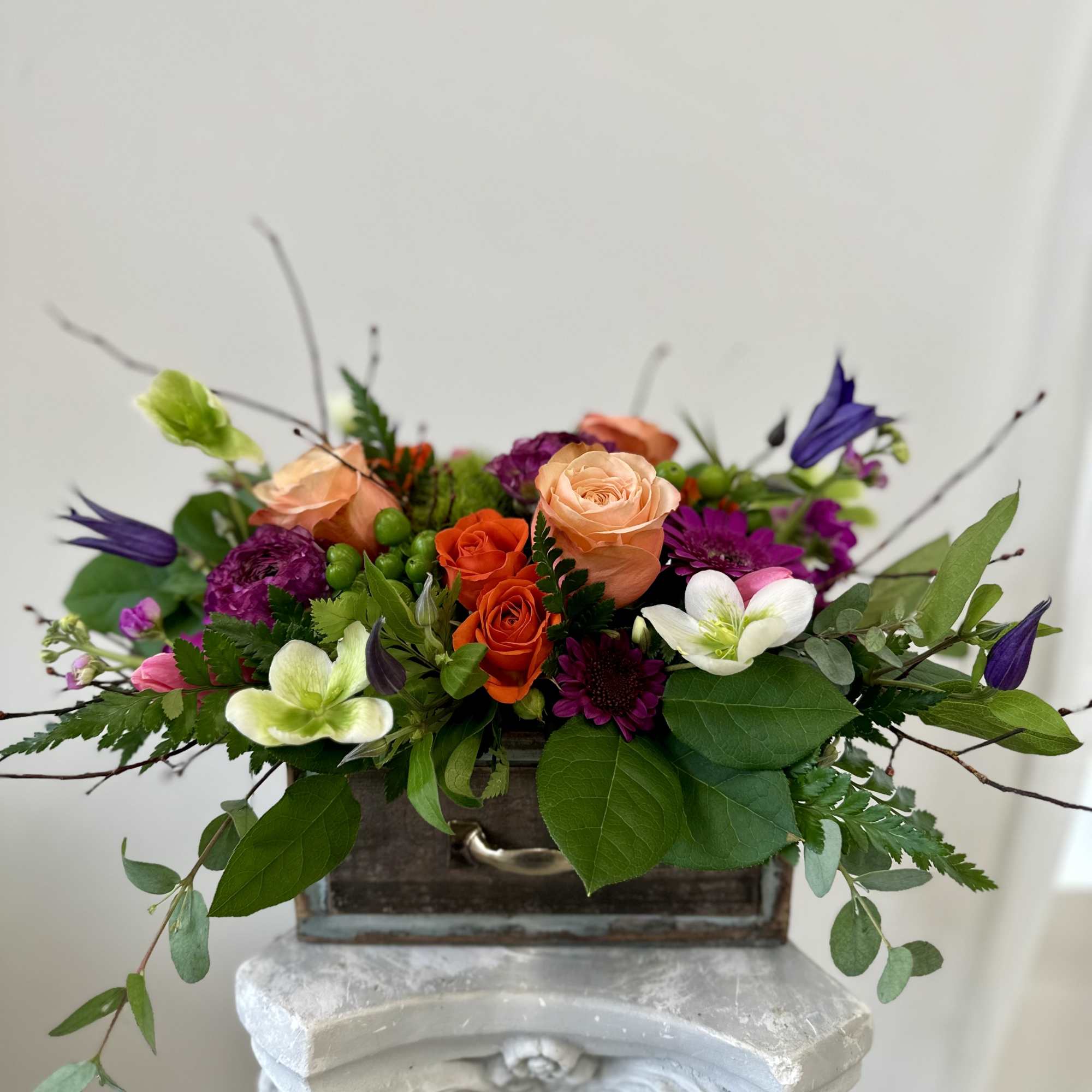 Elevate your space with the enchanting beauty of Spring Meadow Box flower, photo 2 of 3