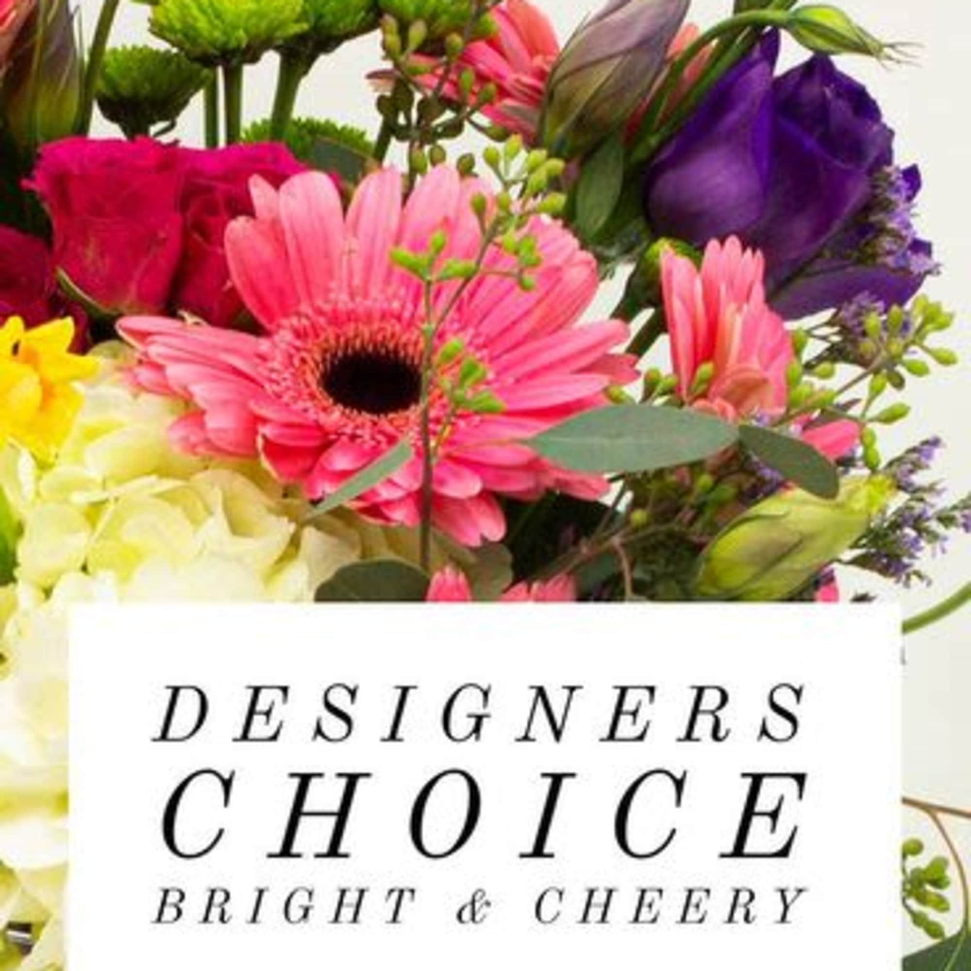 This Designer Choice Best Value is a classic, romantic flower arrangement perfect
