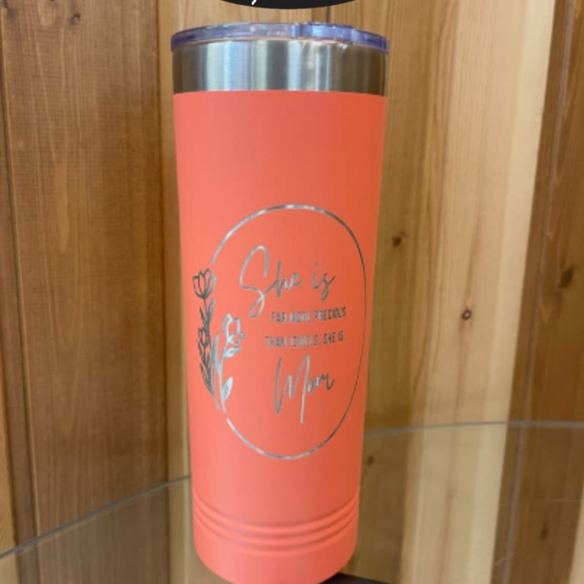 Keep your drinks cold/hot while celebrating the Solar Eclipse with this custom