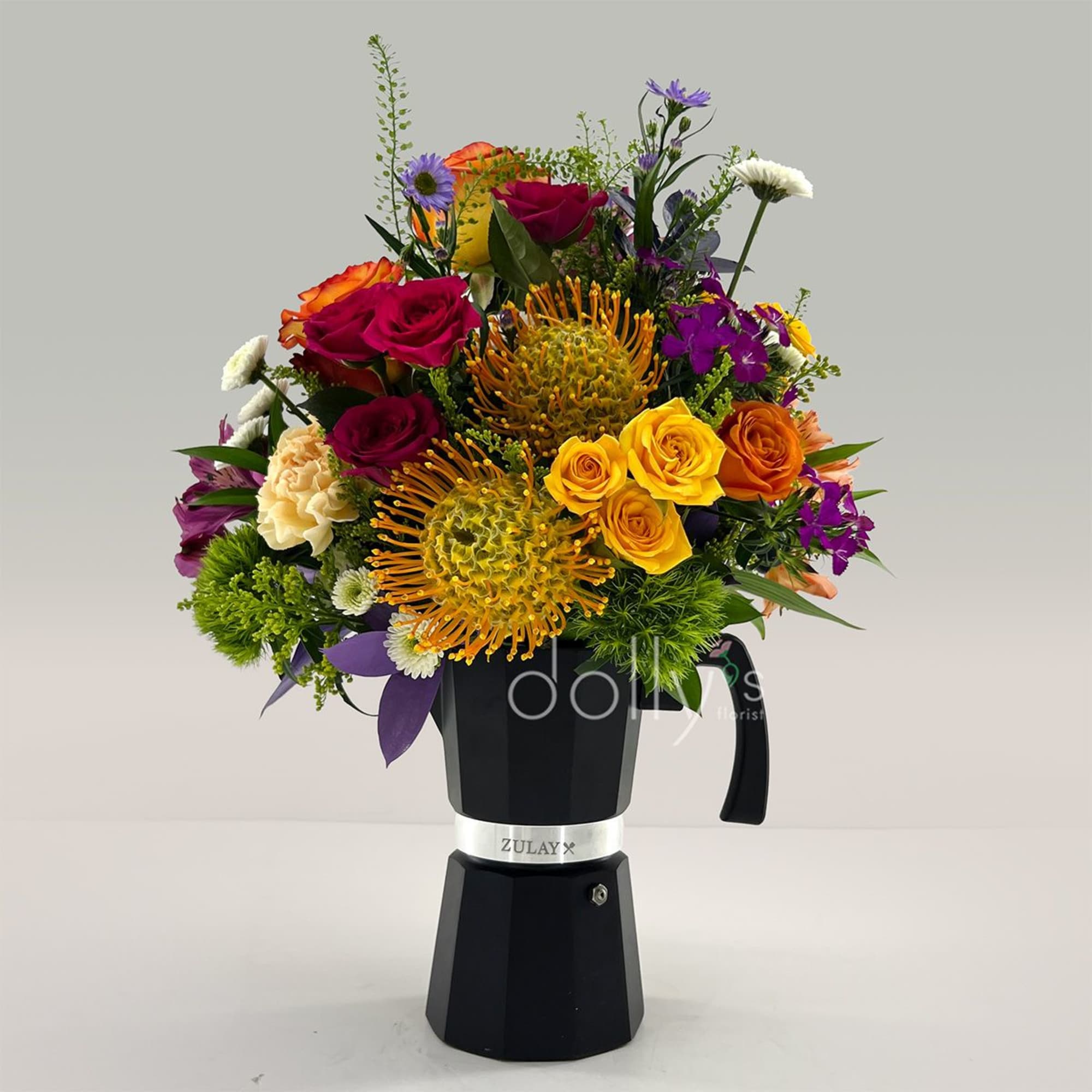 A burst of caf&eacute;-bright color greets the recipient with vivid hot pink, photo 2 of 3