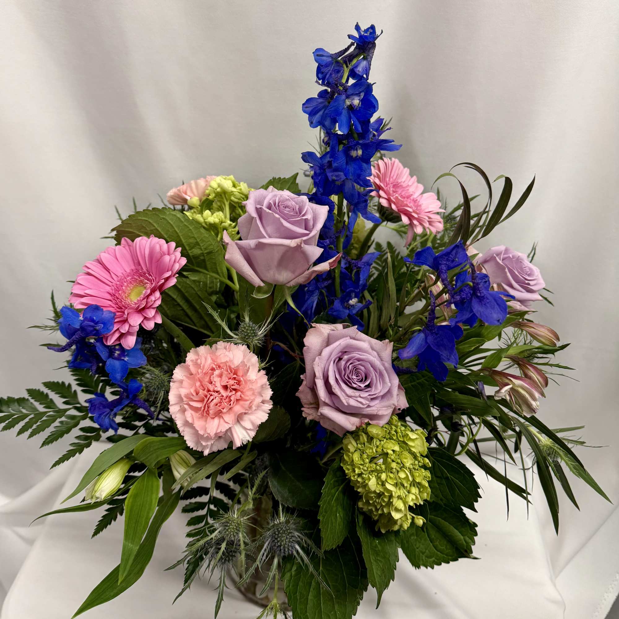 Surprise someone with gorgeous fresh flowers&hellip;a mix of blooms that looks as