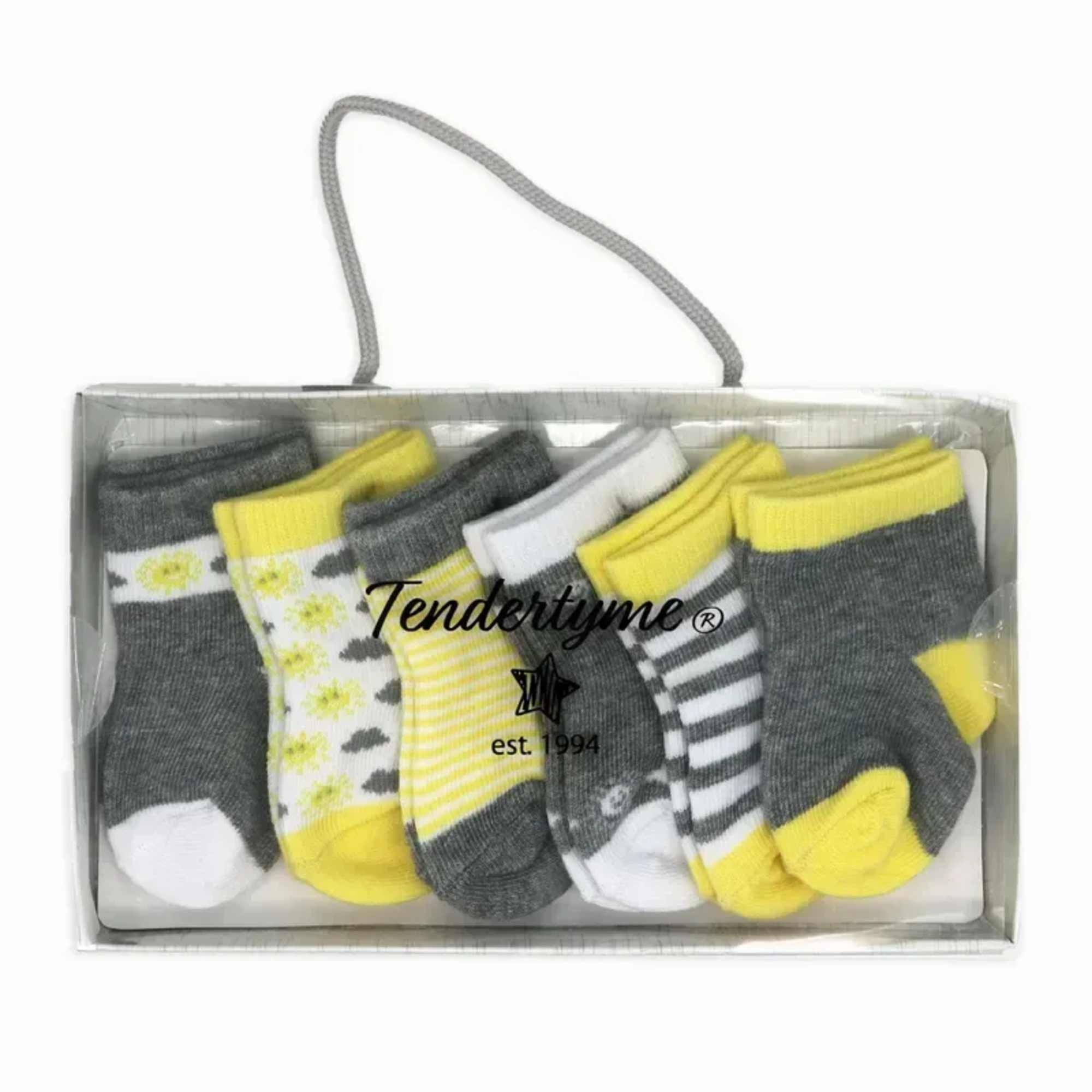 Receiving Blanket, 6 Pack Socks, 5 Piece Clothing Set, Baby Activity Set.

, photo 3 of 5