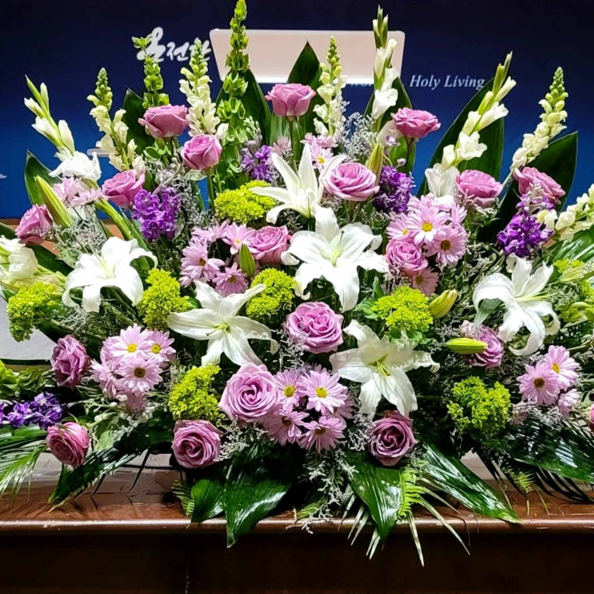 PODIUM ARRANGEMENT 168 BY TWIN TOWERS FLORIST IN ARLINGTON VA, photo 2 of 2