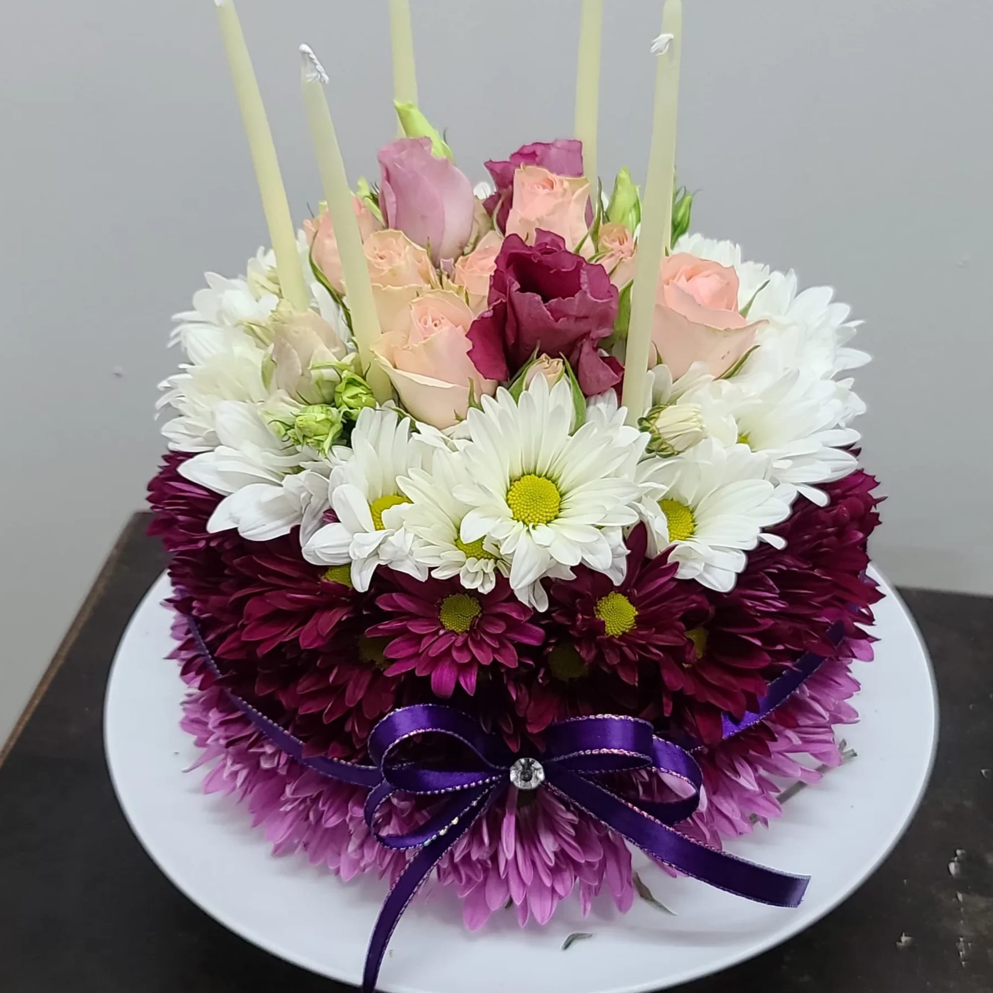 They'll never forget this incredible birthday surprise! Spray roses, pompons and mums, photo 4 of 4
