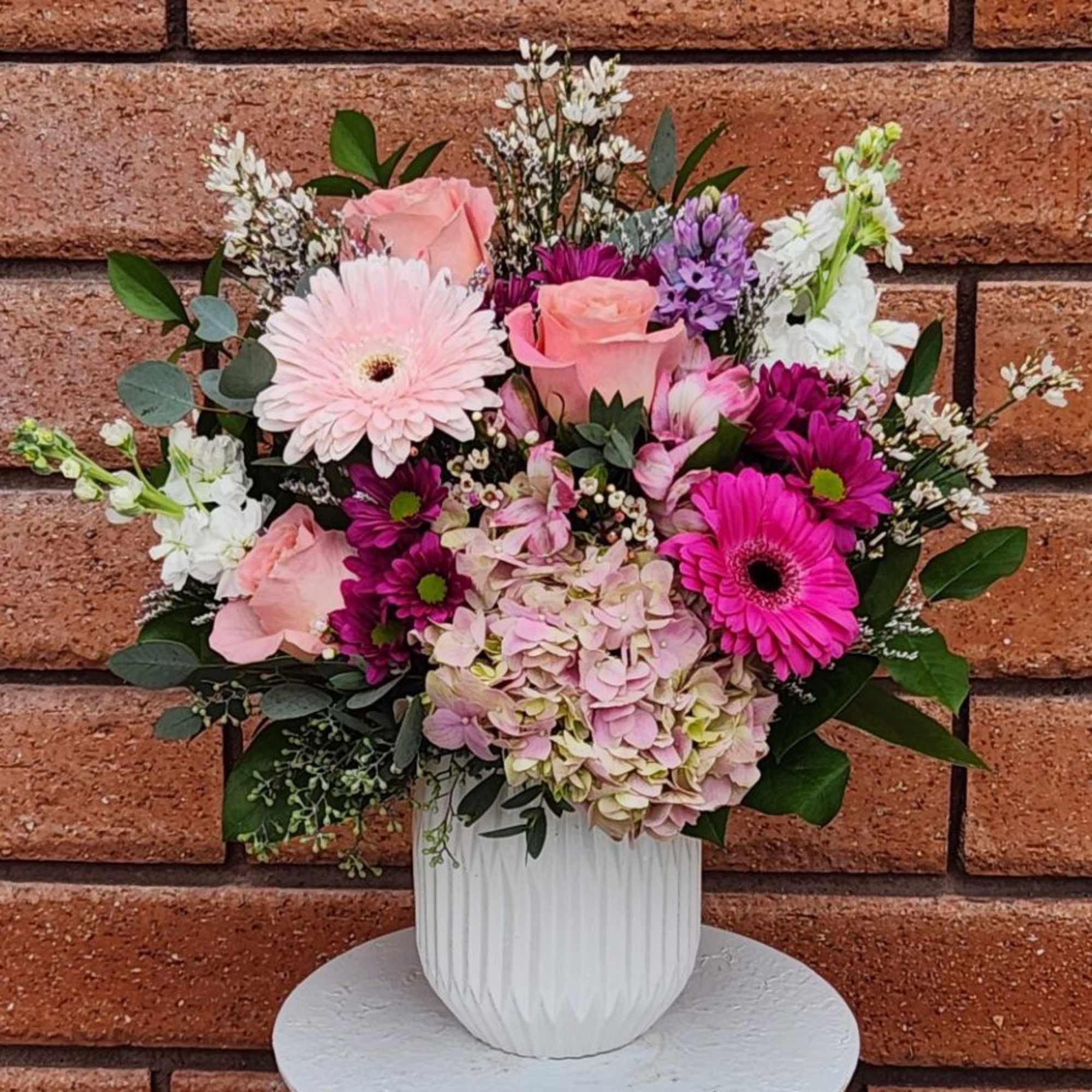 Blushing Garden Elegance &ndash; Mixed Floral Arrangement

Soft, romantic, and full of life, photo 2 of 4
