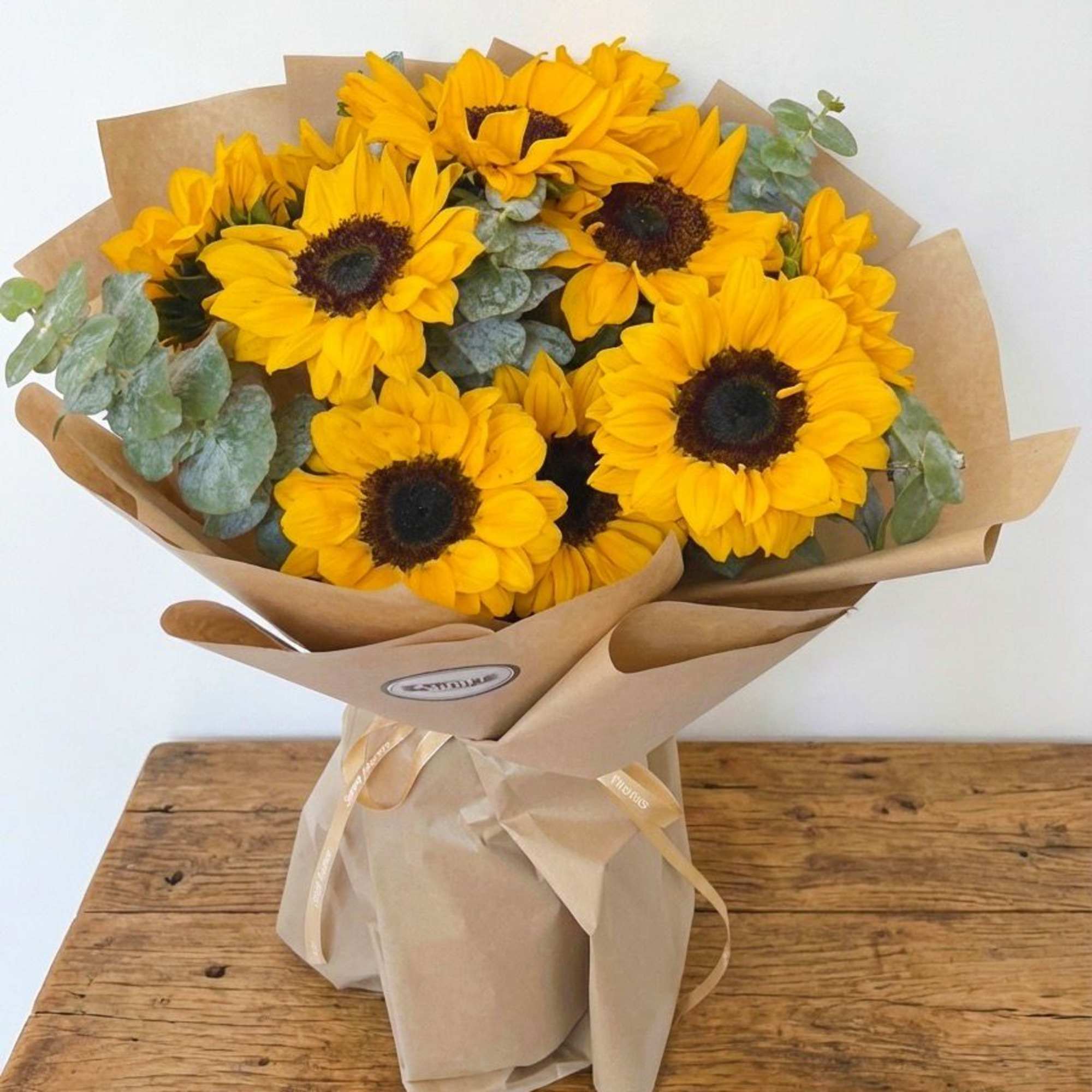 It's a great gift to send a special person some sunshine. The