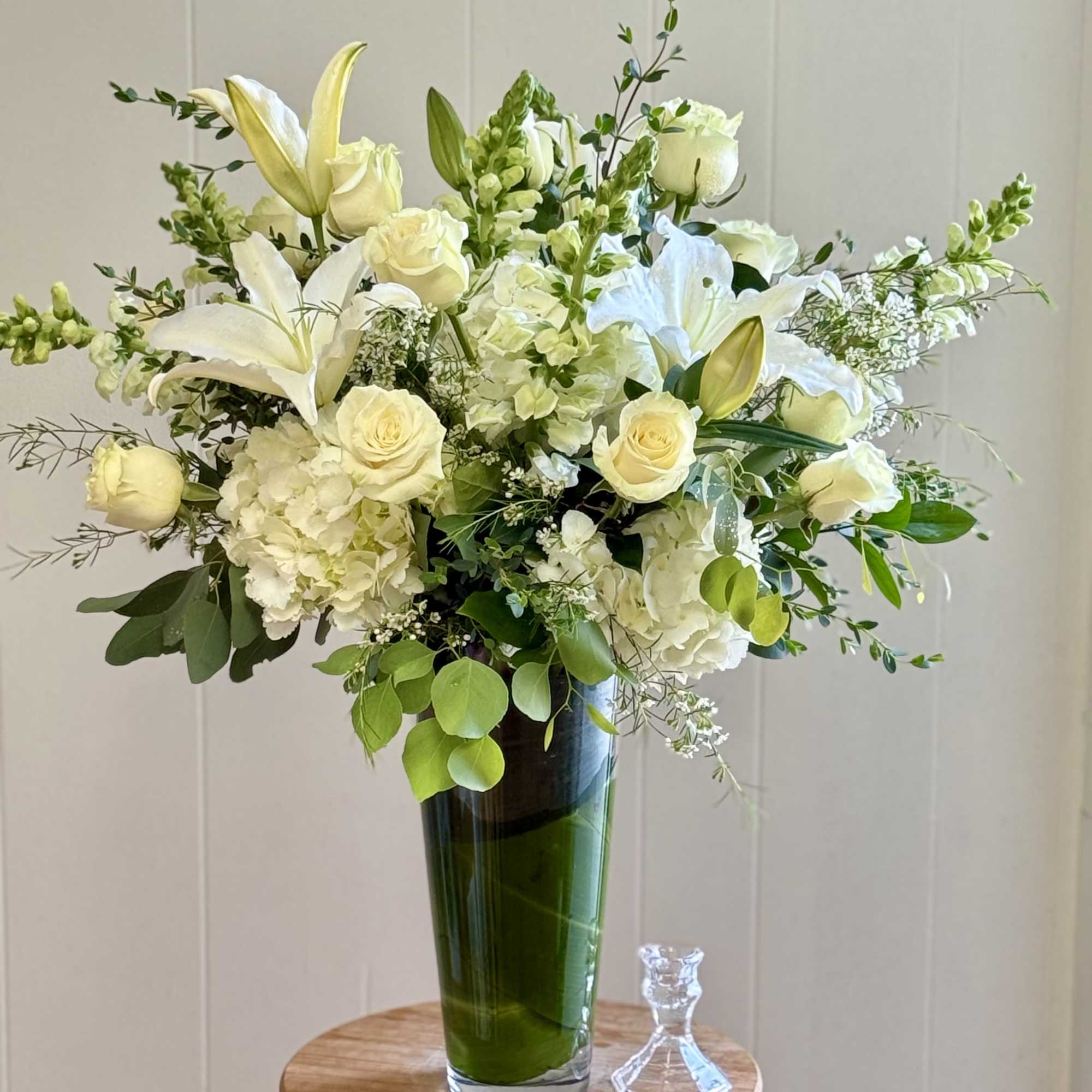 Introducing the Lovely Luxe Bouquet, a stunning and luxurious arrangement that exudes, photo 2 of 2