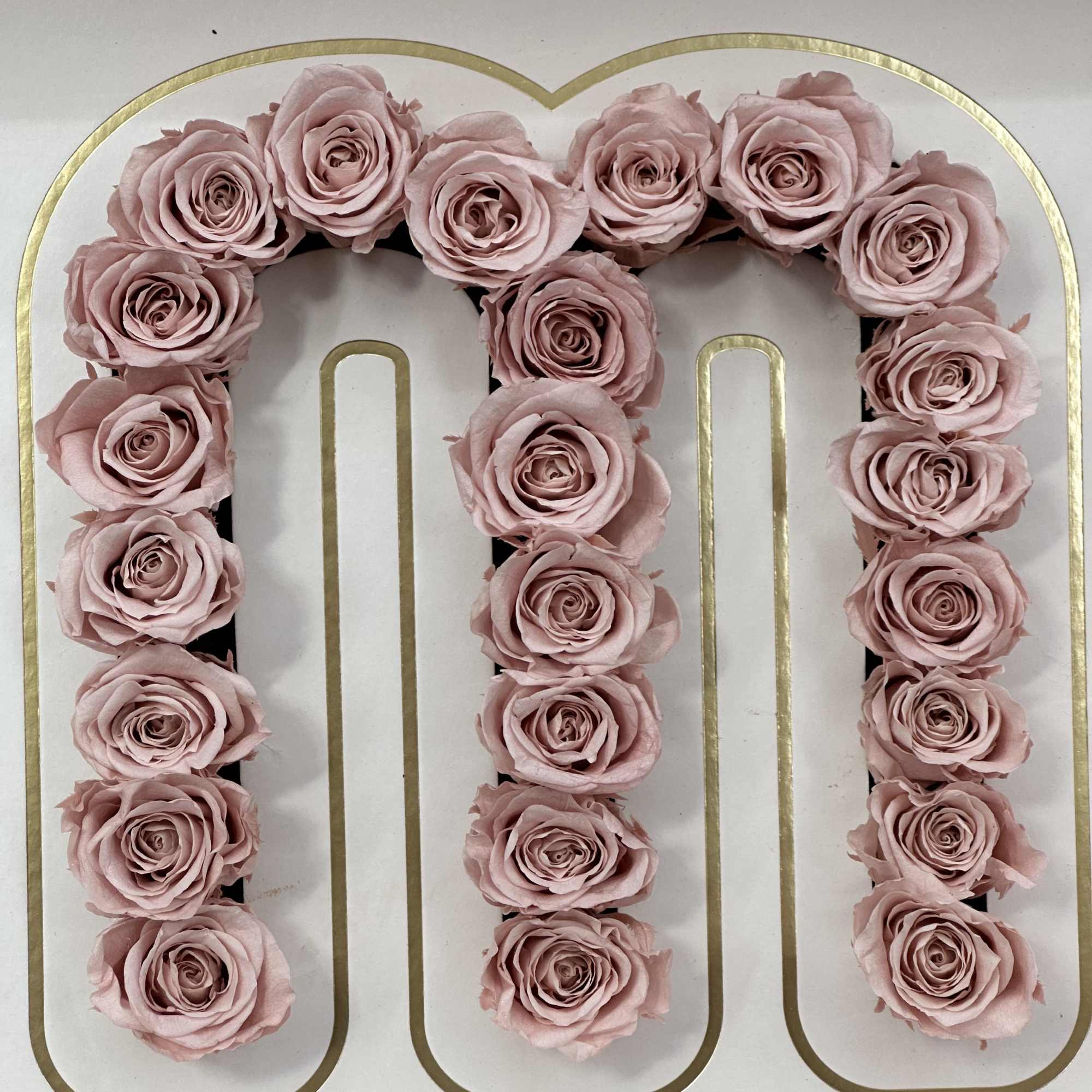 Surprise all the Mother's in your life with preserved Spray Roses around, photo 3 of 6