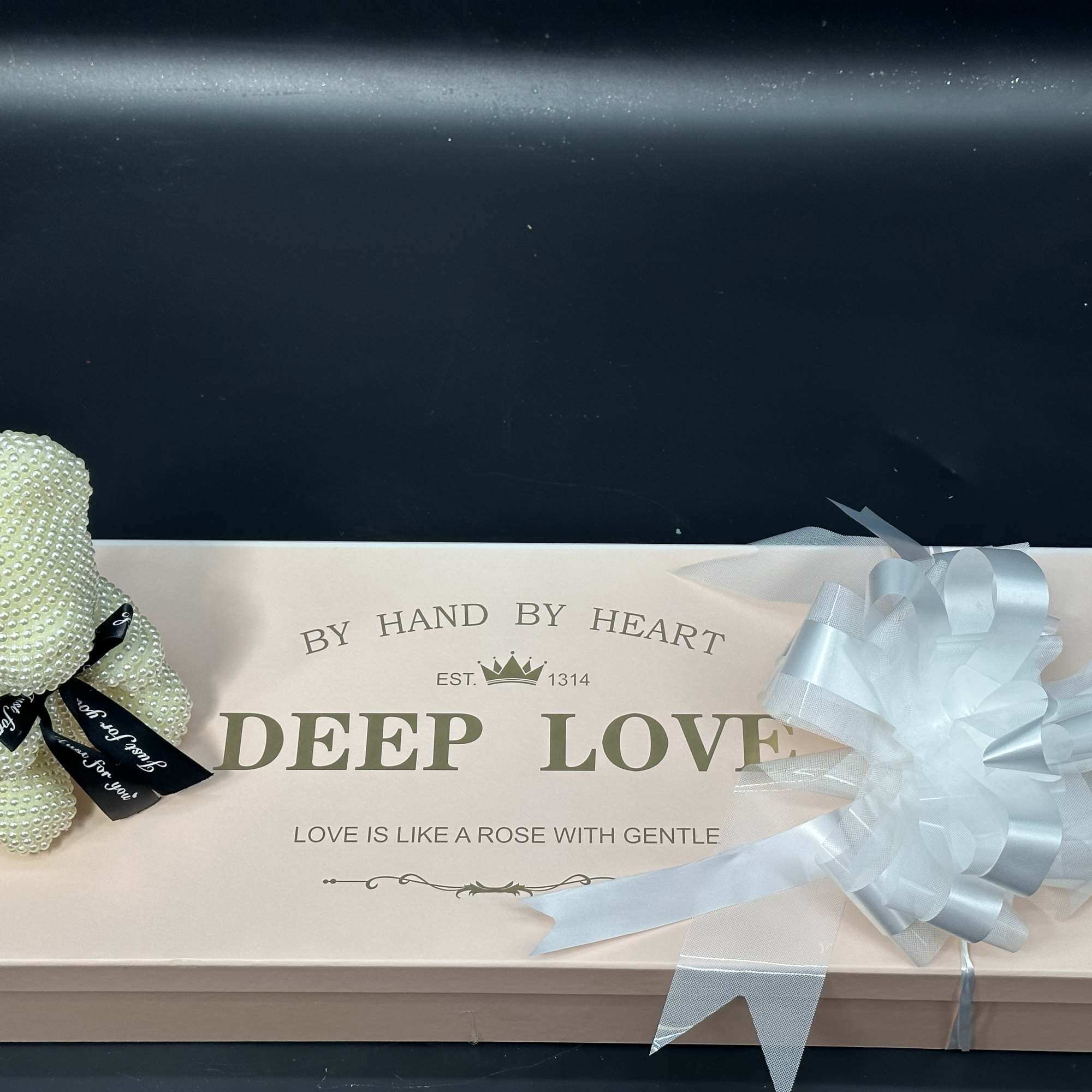 Surprise all the Mother's in your life with preserved Spray Roses around, photo 5 of 6