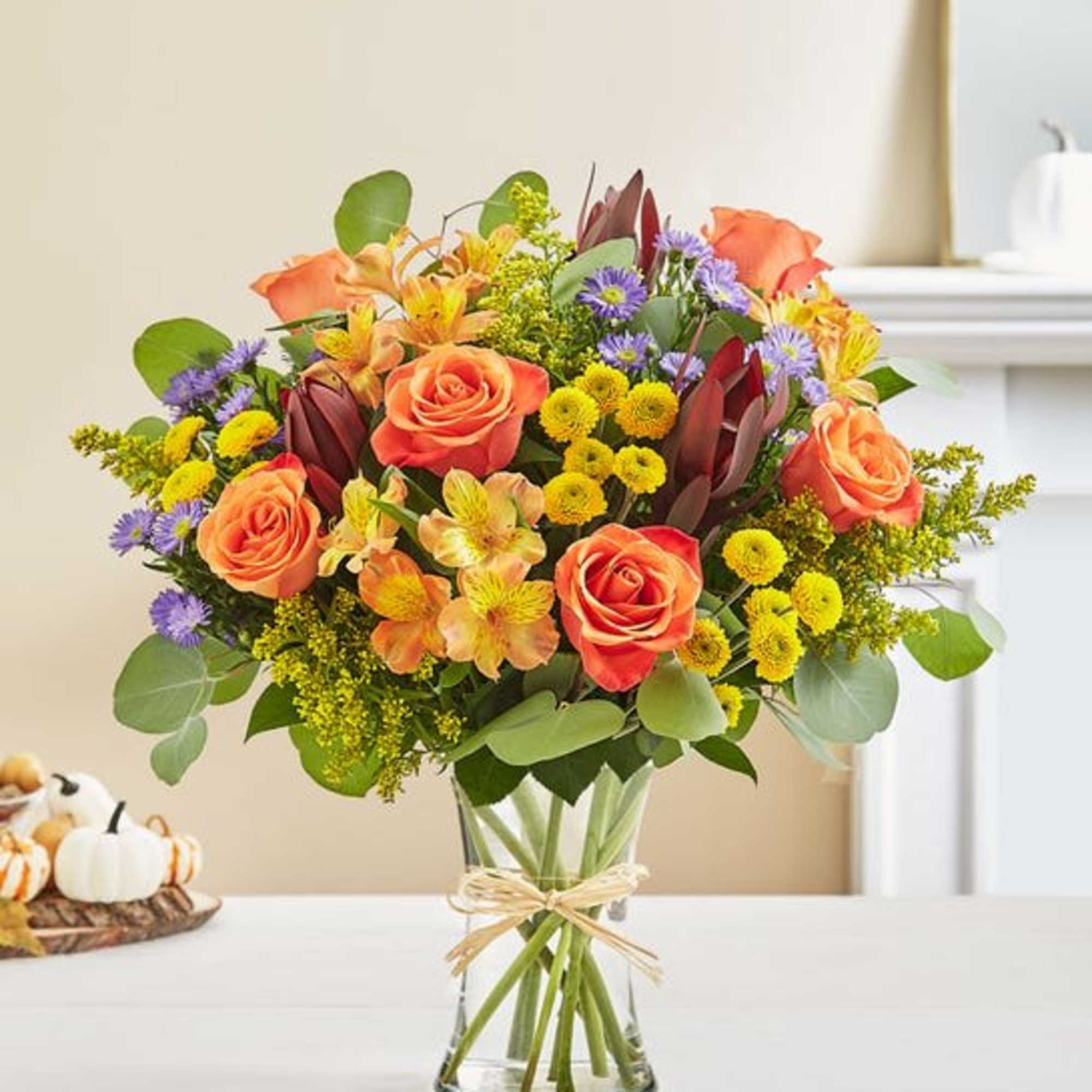 Our bouquet captures this sentiment in a beautiful way. Rich red, orange