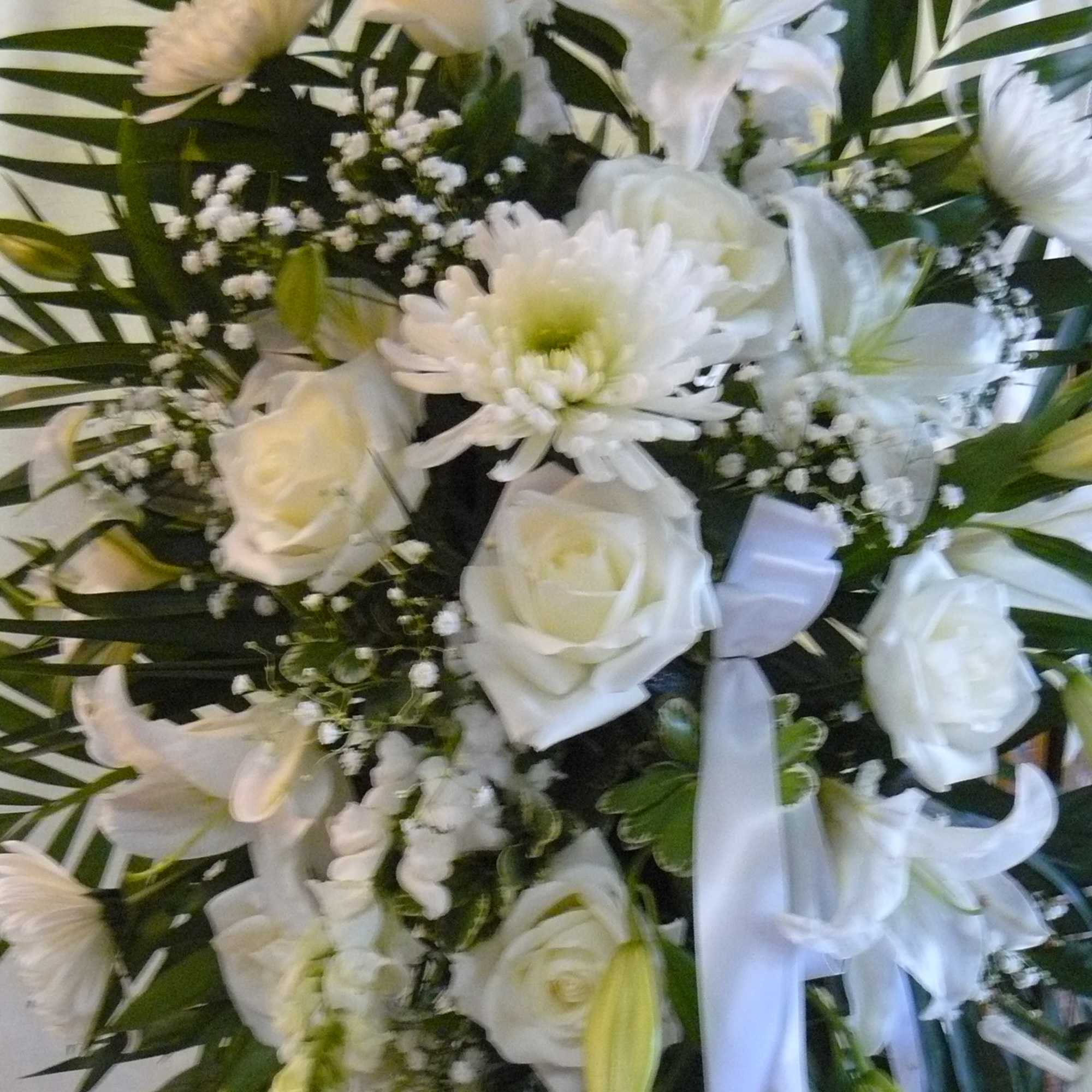 White Lilies, White Cremons, White Roses, White Spider Mums, photo 2 of 3