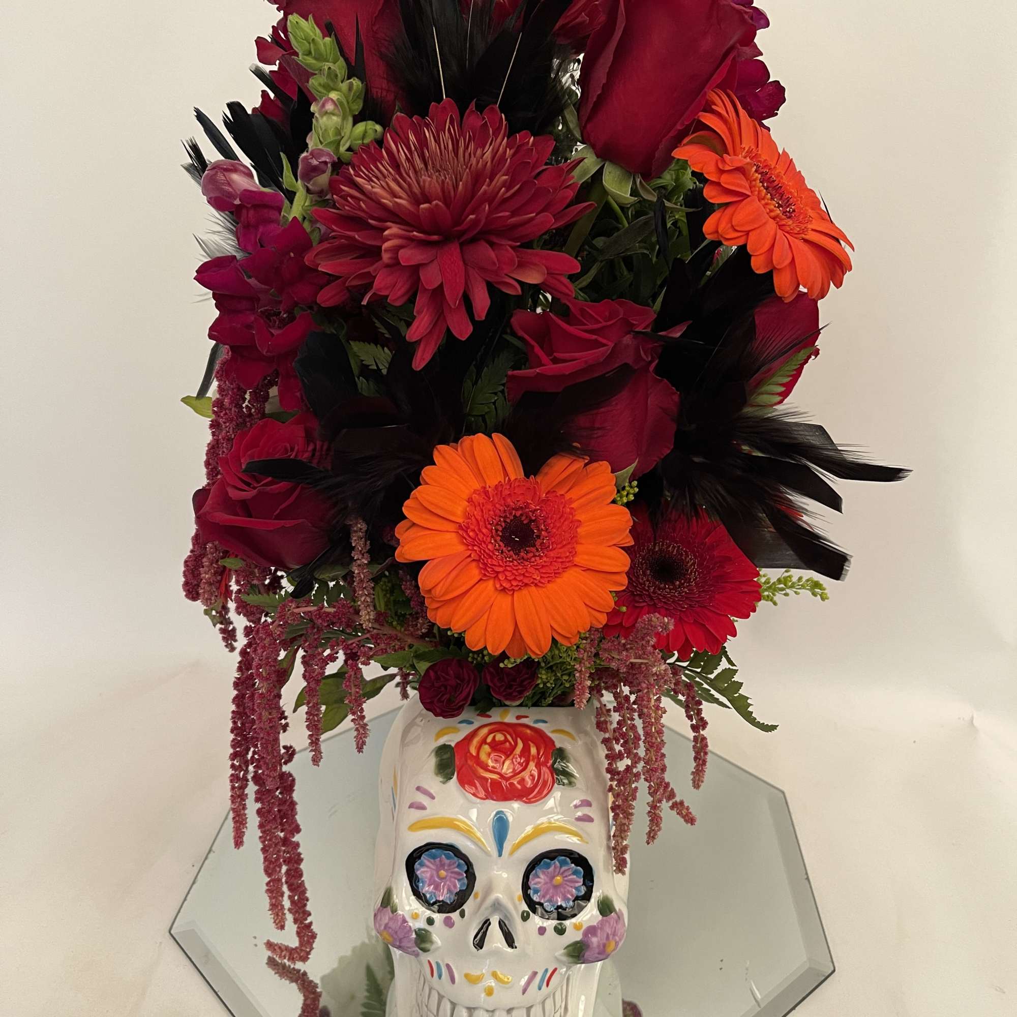 Made in ceramic colorful skull, photo 4 of 4