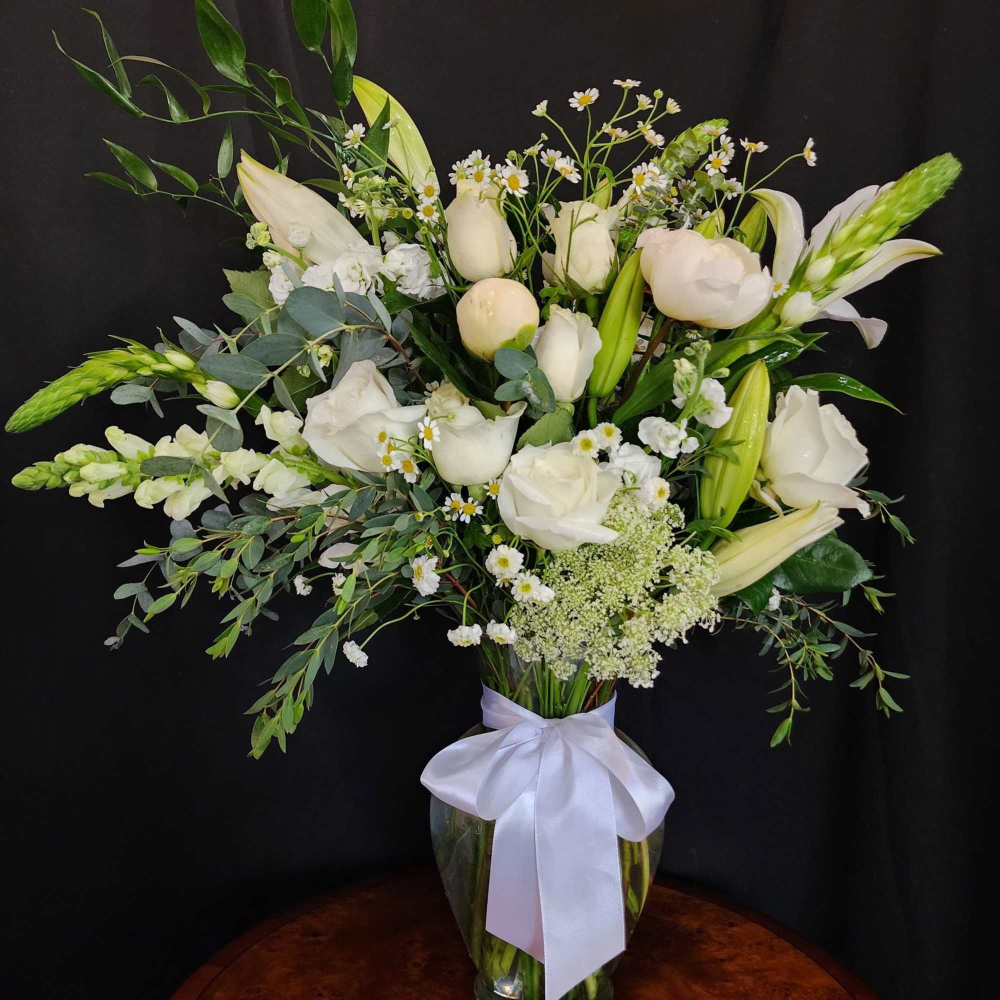 Flowers for the celebration of life of your loved ones that have, photo 2 of 2