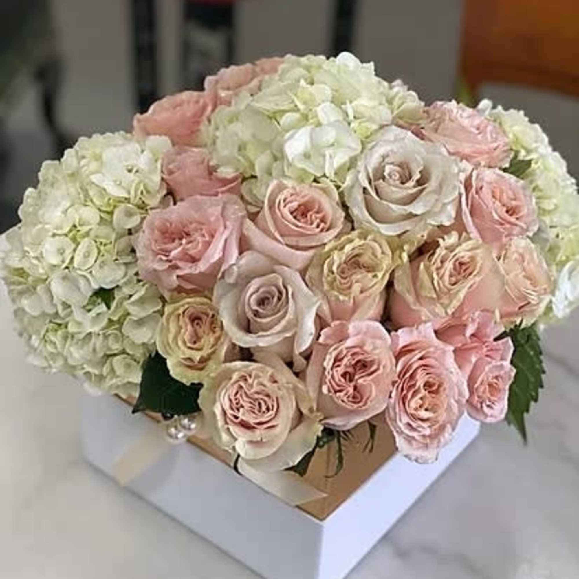 Beautiful bouquet in a combination of hydrangea and delicate roses .Great for, photo 2 of 3
