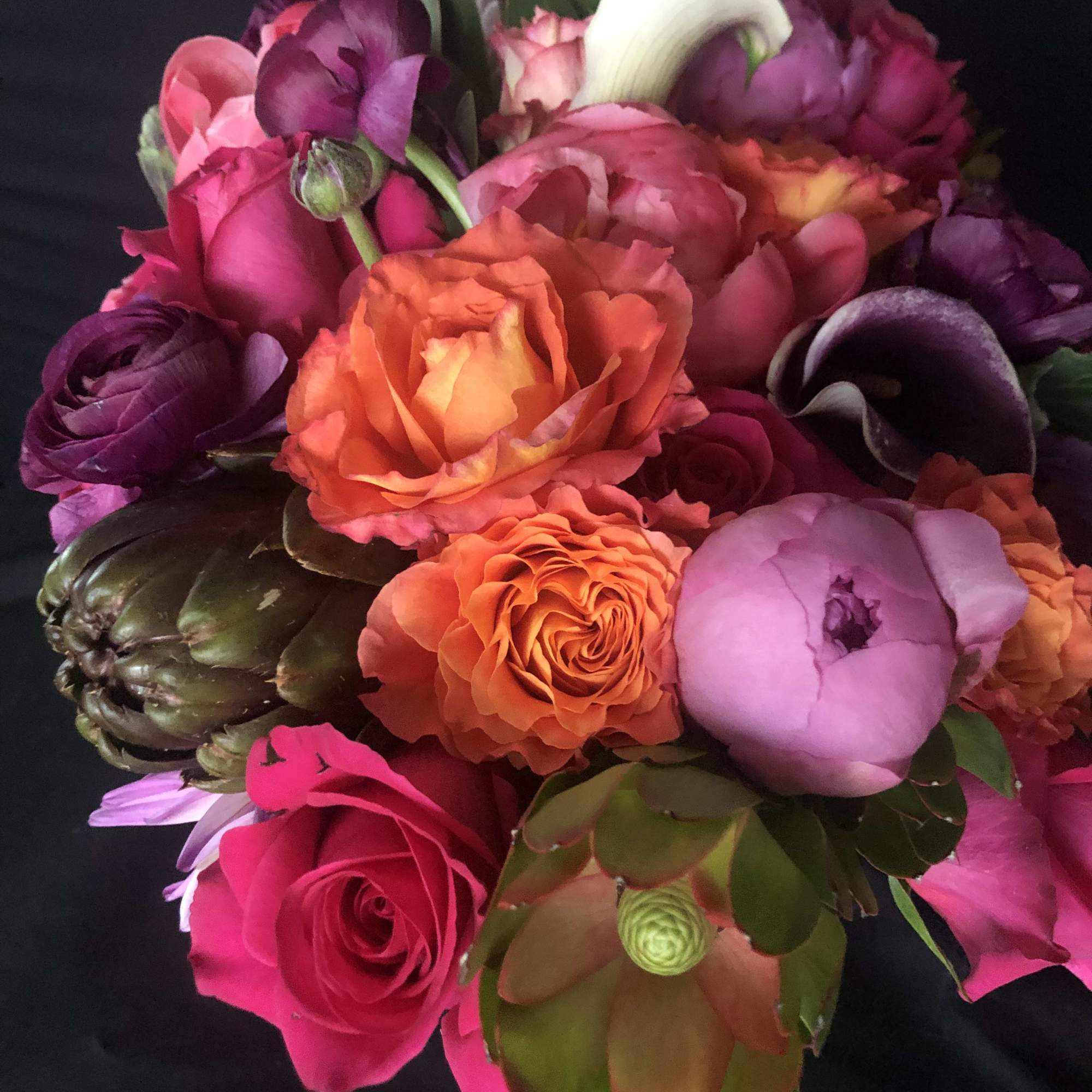 This amazing full full low lush centerpiece/gift is sure to say it, photo 2 of 8