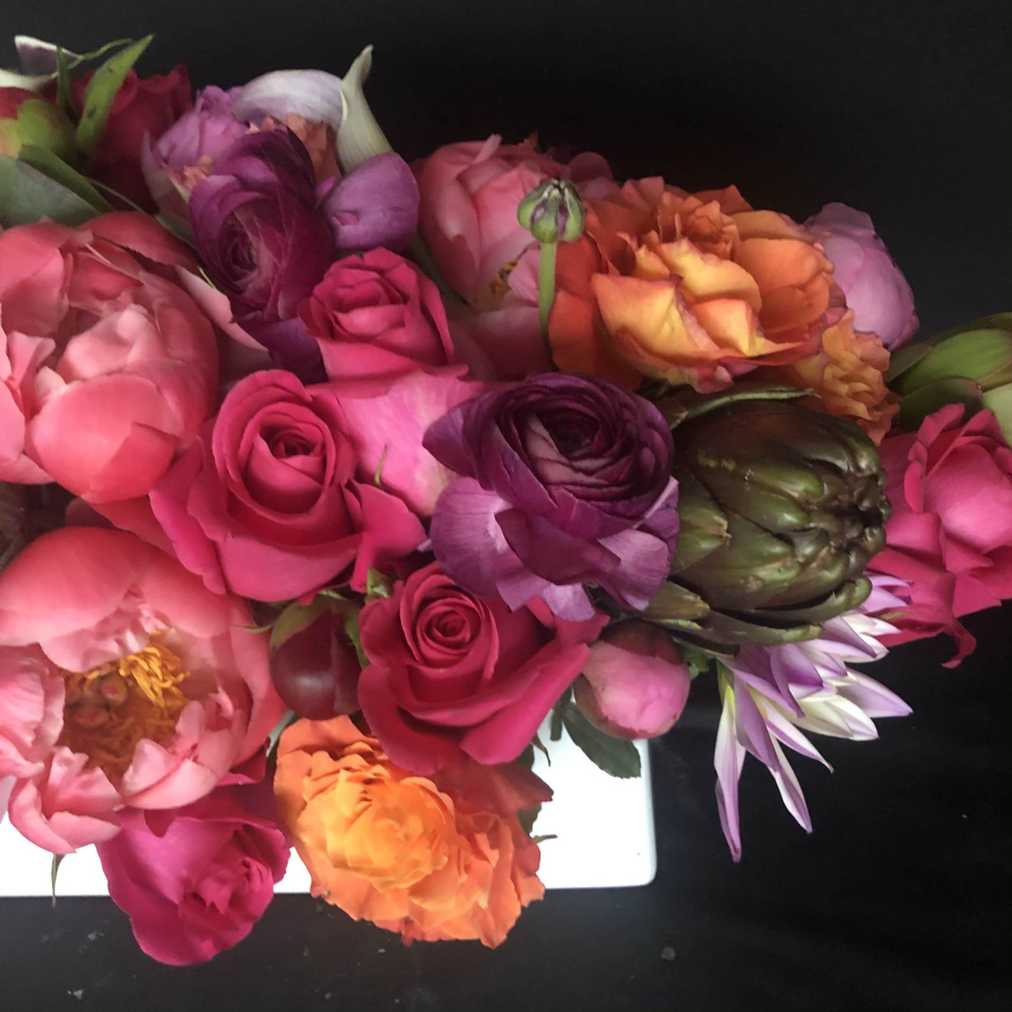 This amazing full full low lush centerpiece/gift is sure to say it, photo 3 of 8