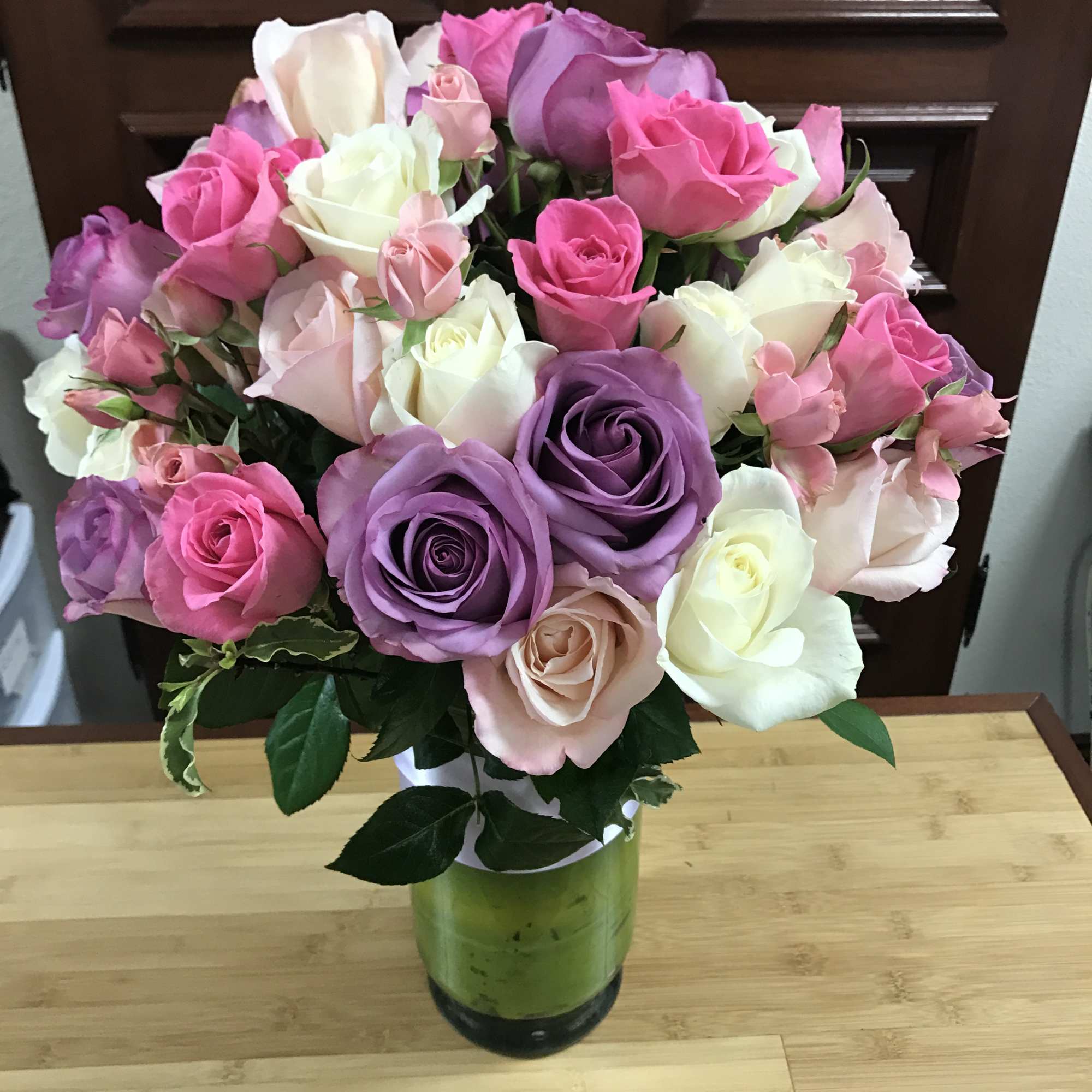 12 Lavender Roses, 10 White Roses, 12 Hot Pink Roses, 12 Light, photo 2 of 2