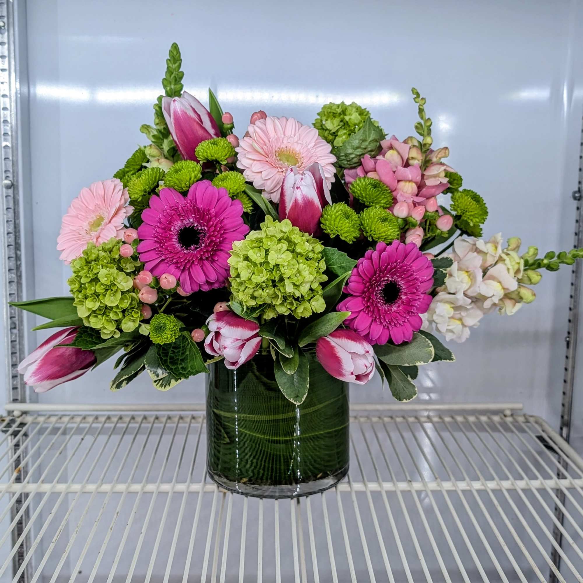 Not everyone wants roses&mdash;and this arrangement is for them. They Don&rsquo;t Like, photo 2 of 2